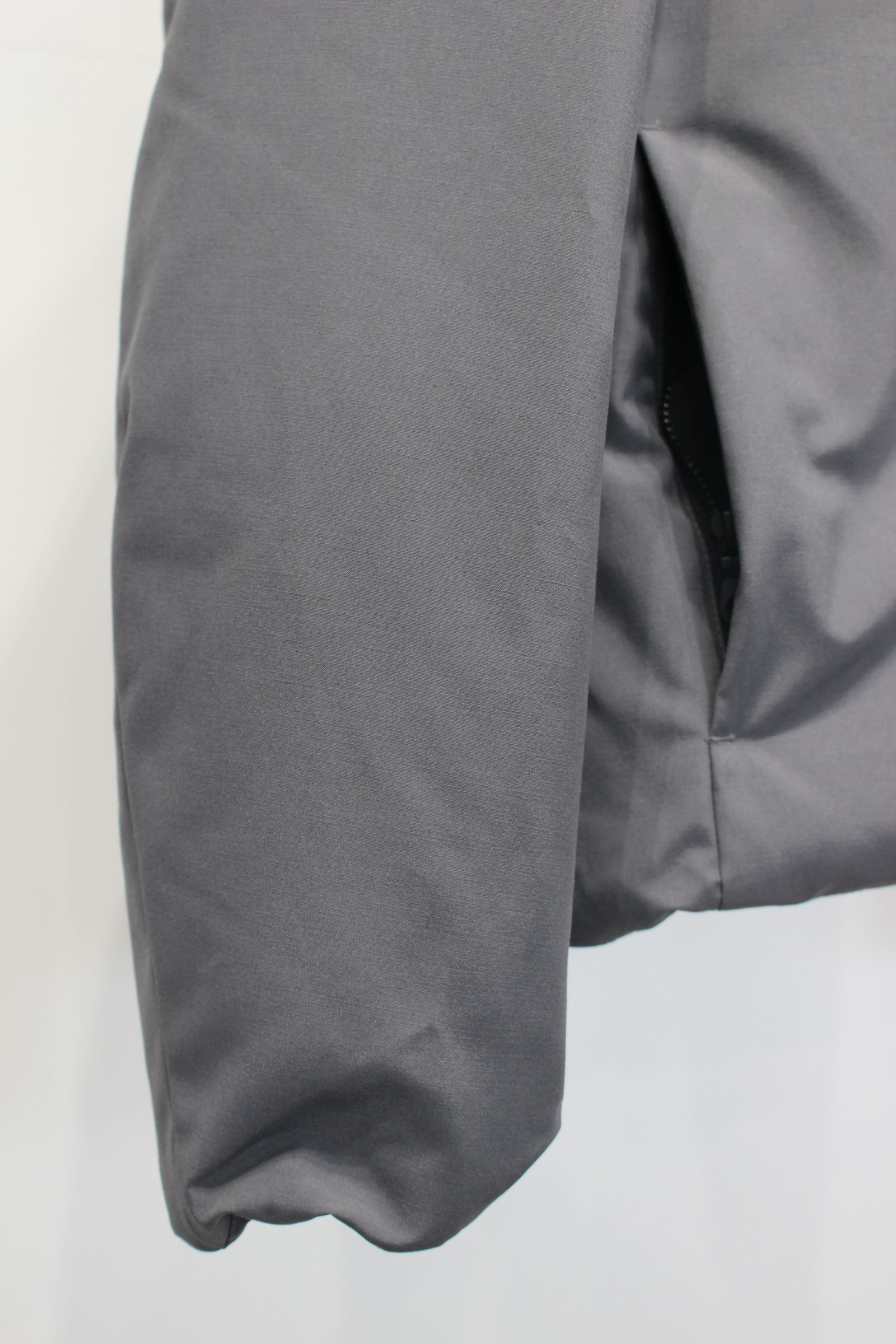 WEATHER CLOTH DOWN BLOUSON | DARK GRAY | ダウンジャケット