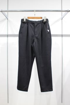 BOUCLE TAPERED TROUSERS/BLACK