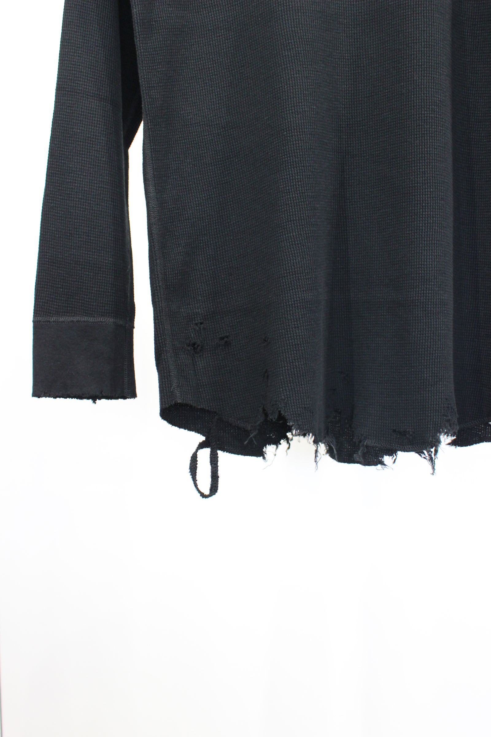 ANCELLM - DAMAGE WAFFLE CREW HI-NECK LS T-SHIRT/IVORY | NapsNote