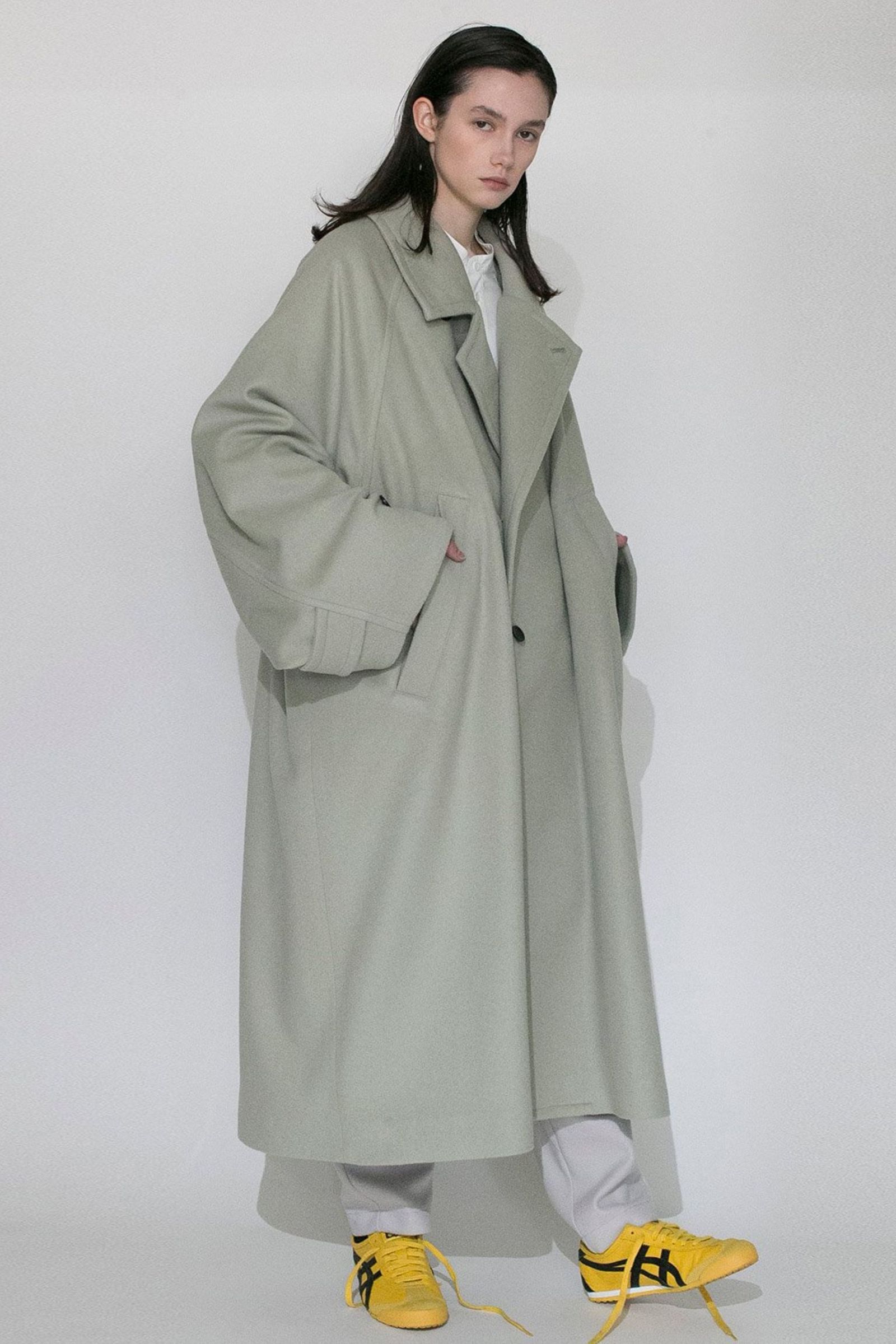 値下げvoaaov / TWEED STANDCOLLAR COAT コート-