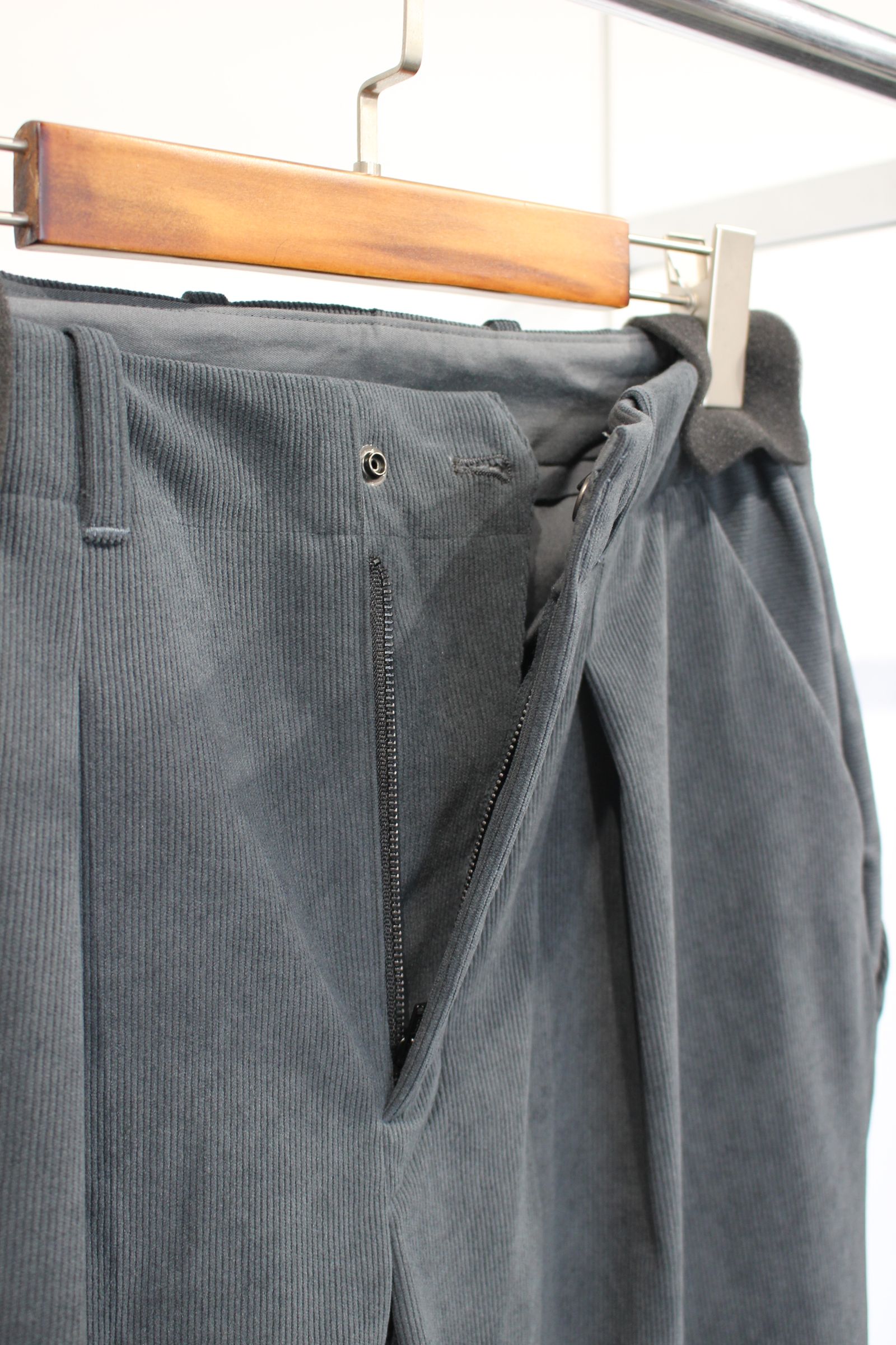 TRICOT CORDUROY MIRROR POCKET PANTS | CADET BLUE | コーデュロイパンツ