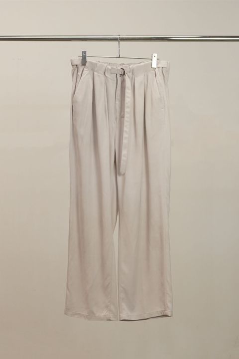VISCOSE BELT-LESS TROUSERS | OFF | スラックス