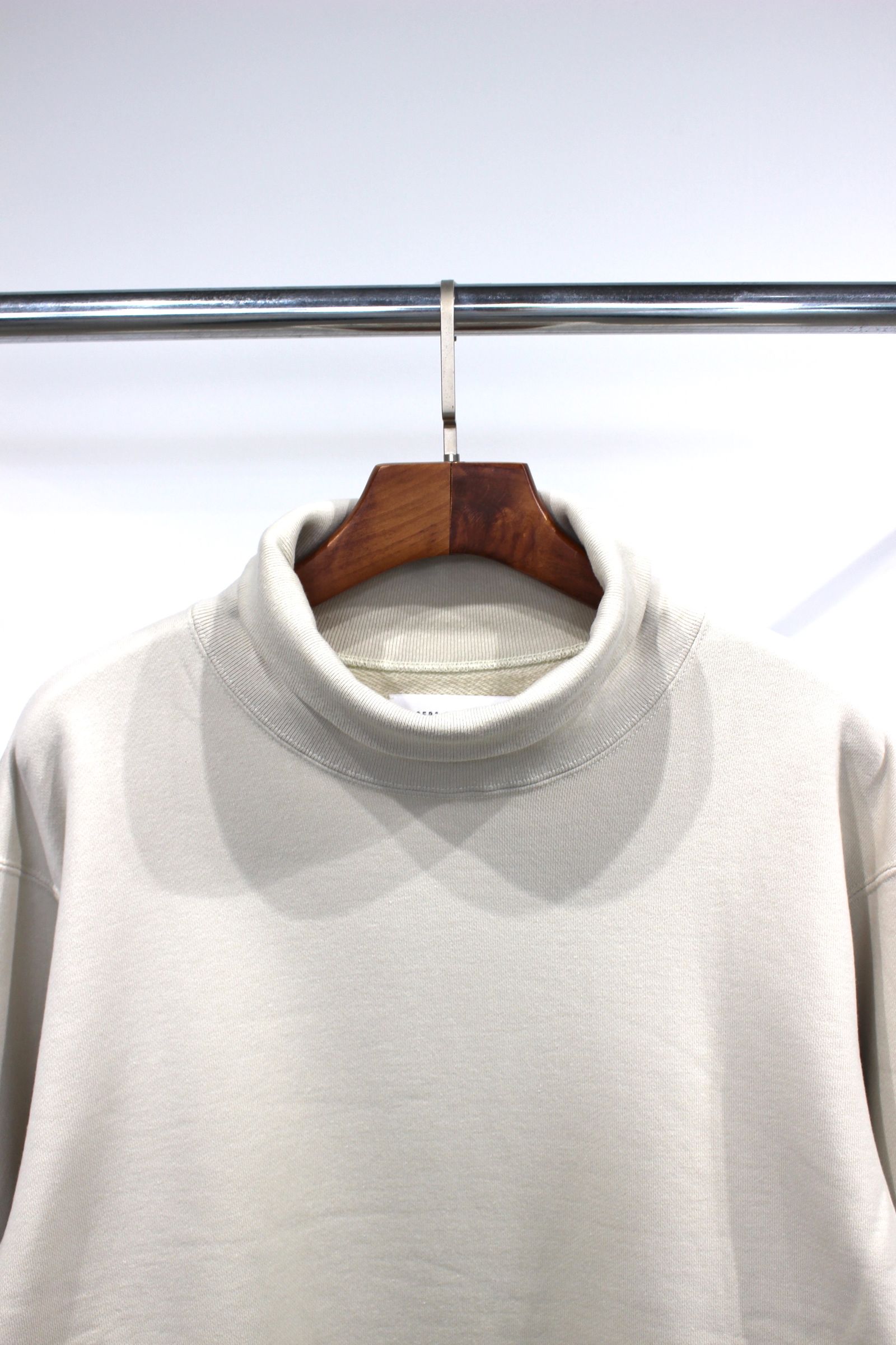 MELLOW MOC SWEAT/モックネックスウェット