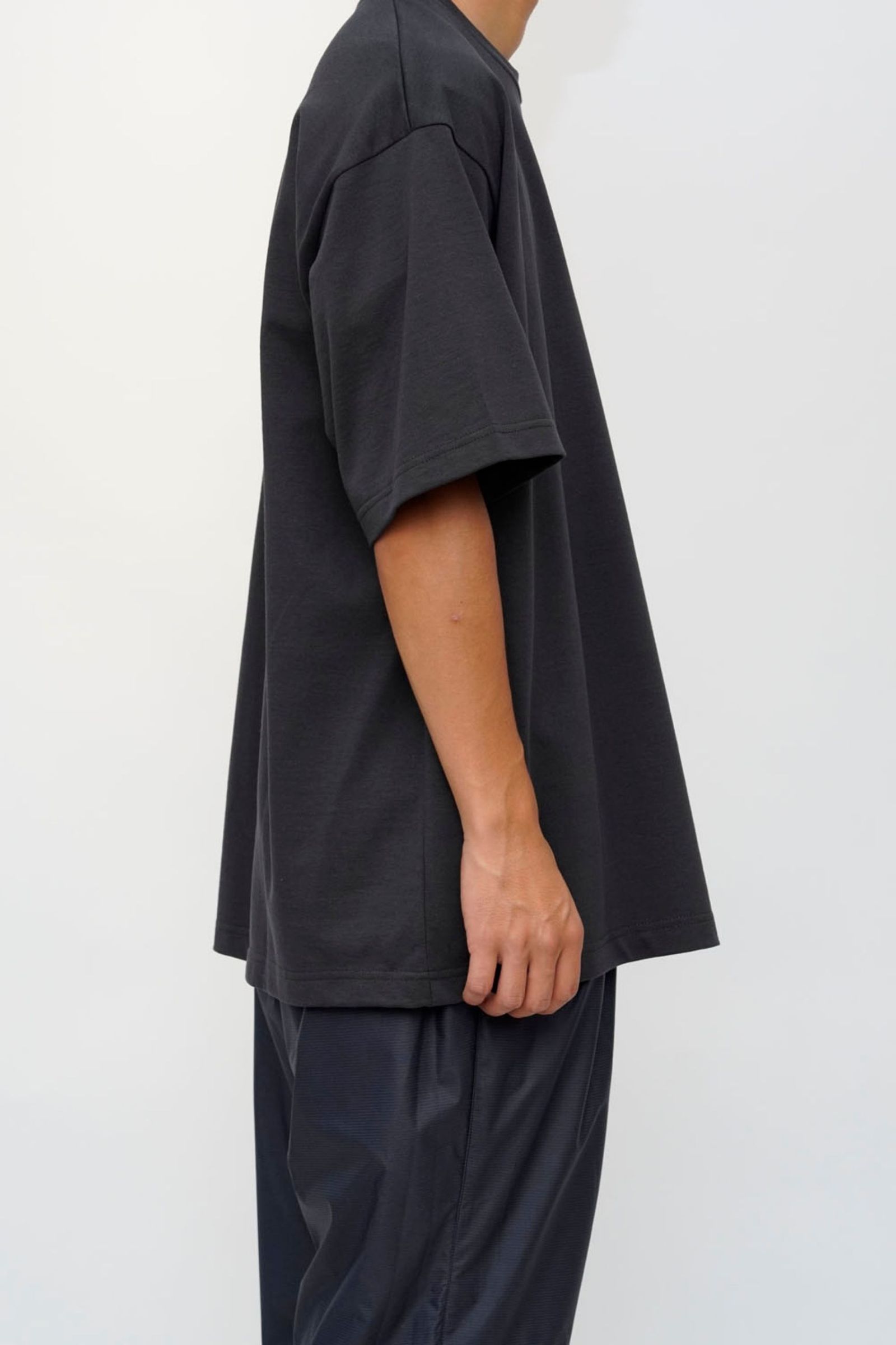 S/S T-SHIRTS | CHACOAL | Tシャツ
