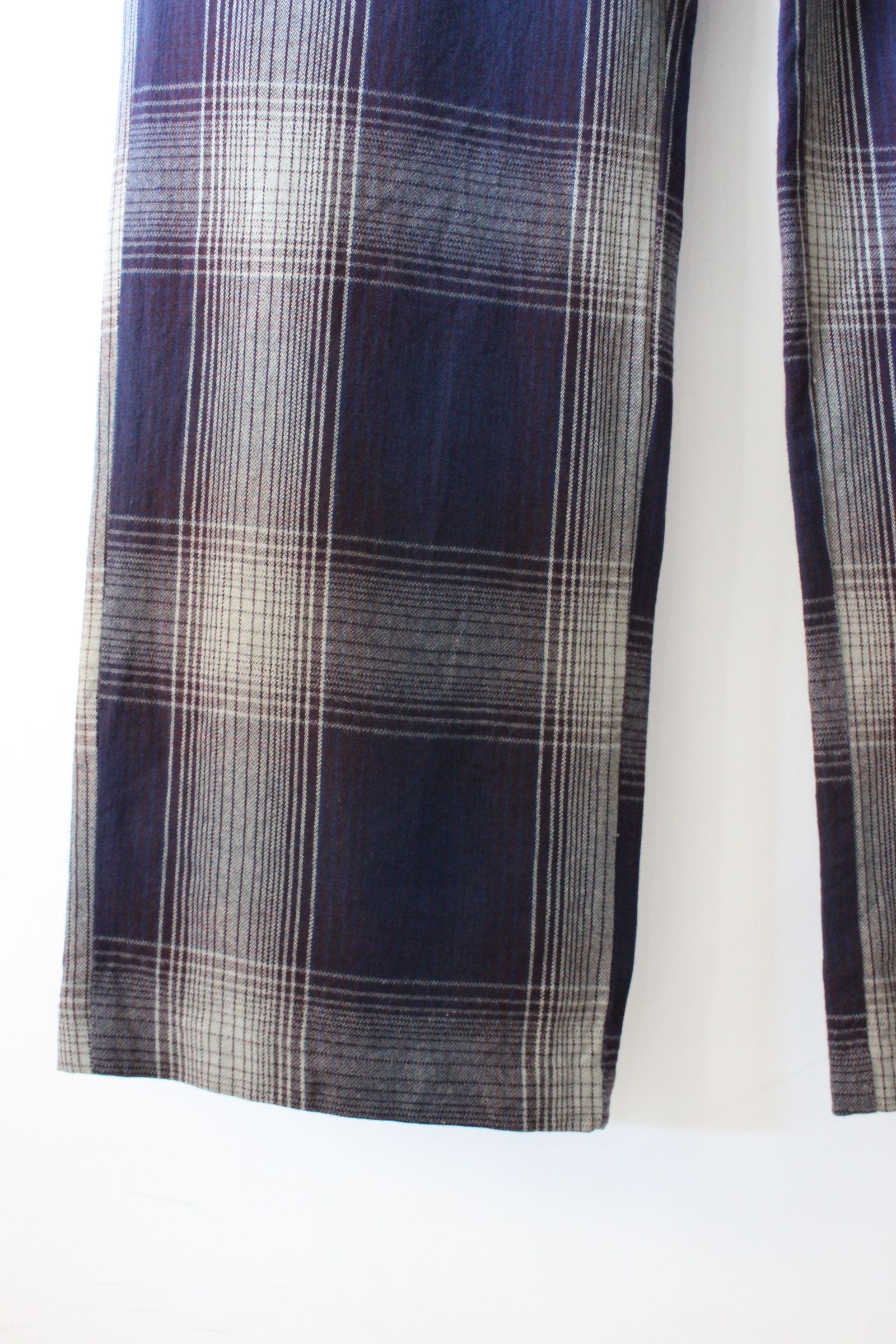 ANCELLM - FLANNEL CHECK EASY SLACKS PANTS/GRAY-BURGANDY | NapsNote