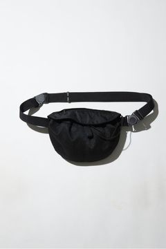 GESTURE SHOULDER BAG / MUNE & SPEAKEASY