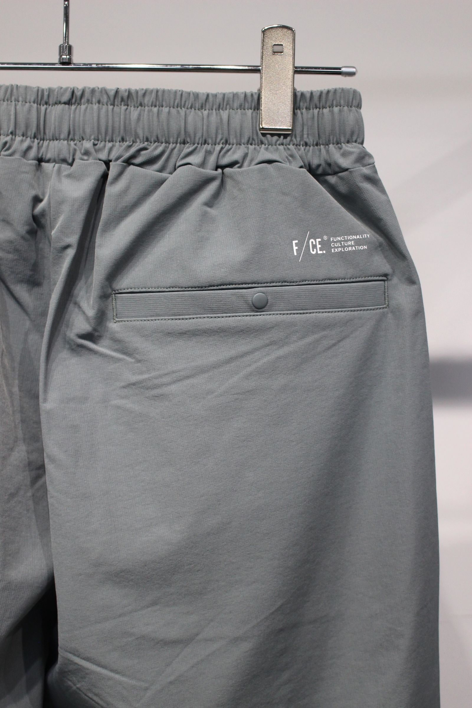 AMPHIBIOUS RELAX PANTS | Blue | リラックスパンツ