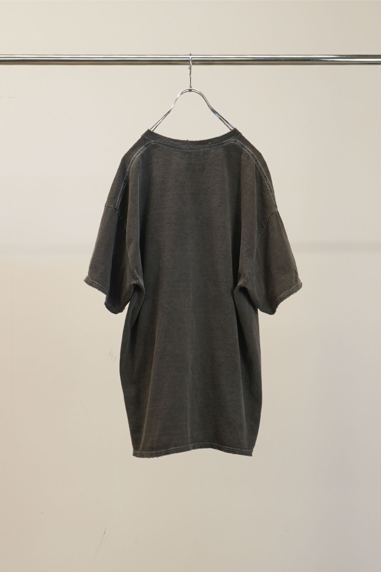 EMBROIDERY T-SHIRT | BLACK | カットソー