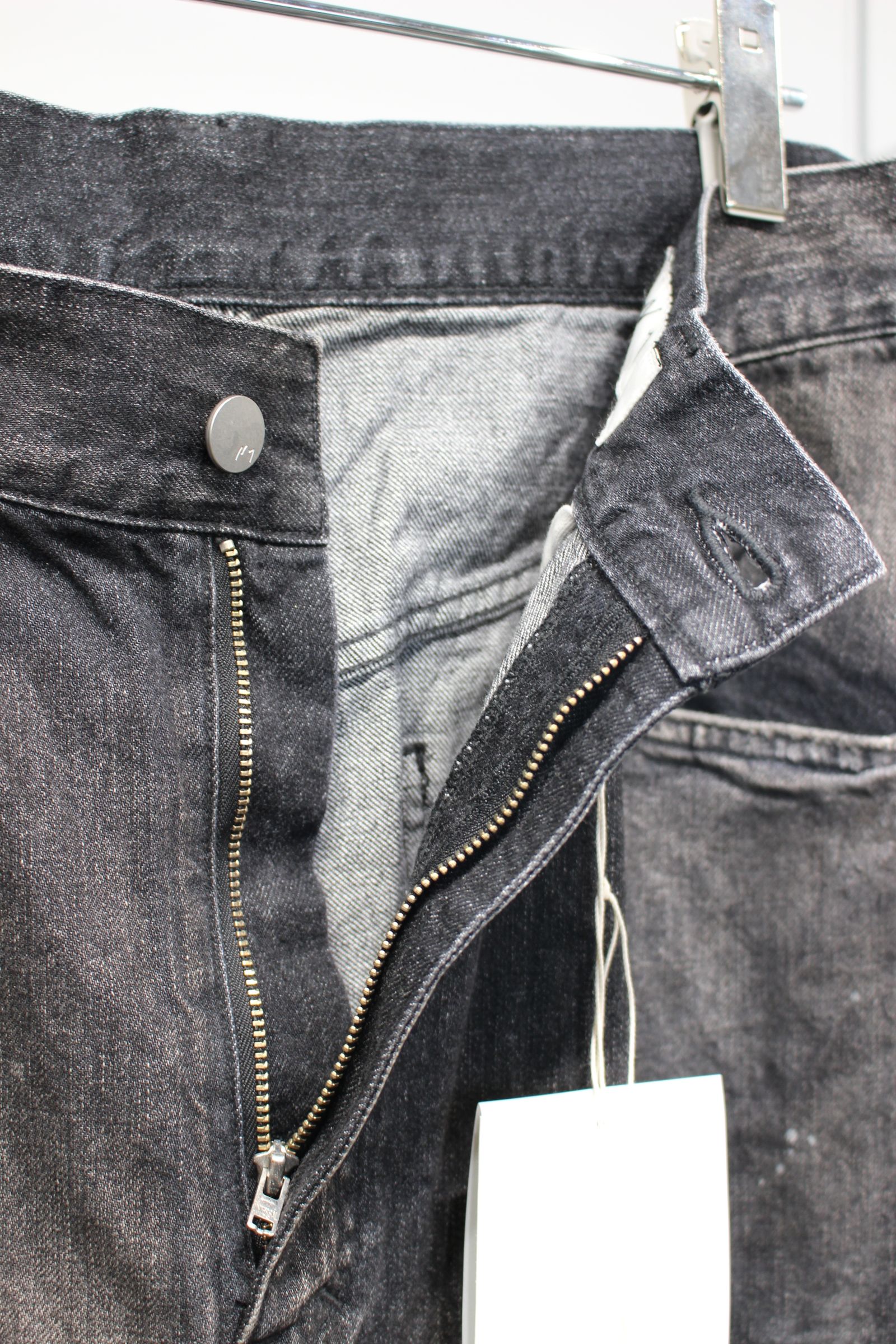 #02 AGING01 | BLACK | デニムパンツ