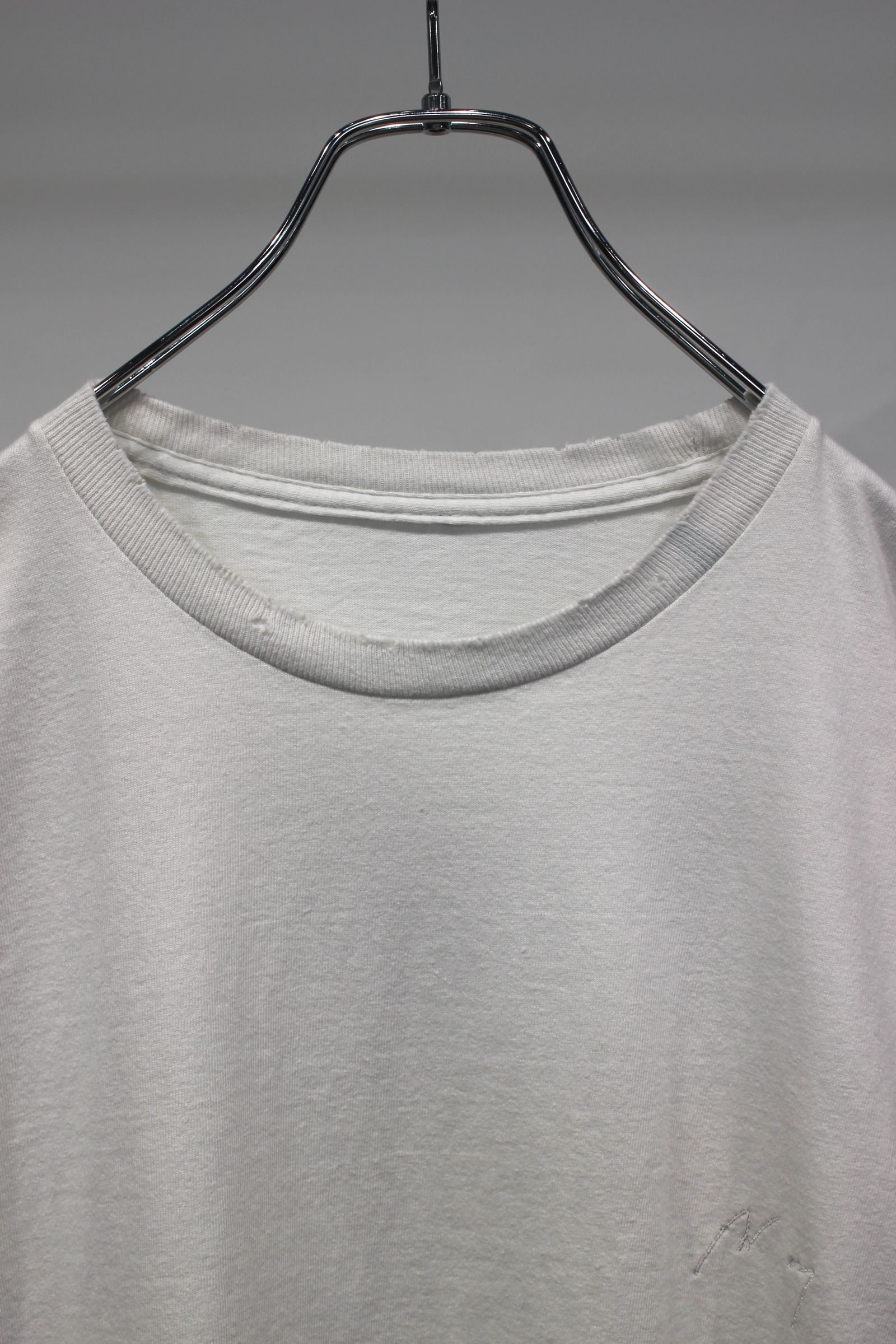 EMBROIDERY DYED LS T-SHIRT | G.WHITE | カットソー