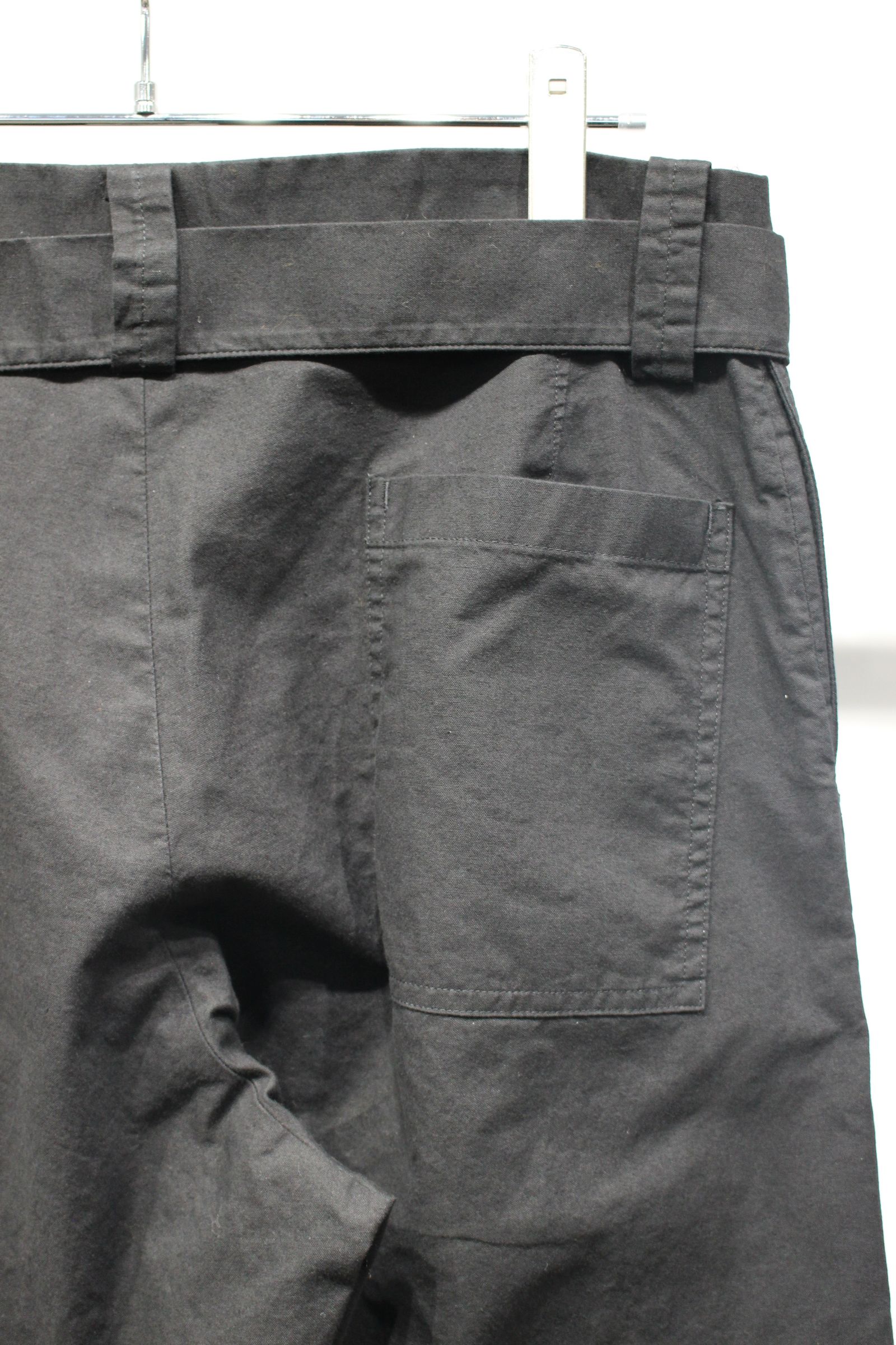 BLACK SURFAR GARMENT DYE BELTED FRENCH ARMY MIL BAGGY TROUSER | BLACK | スラックス