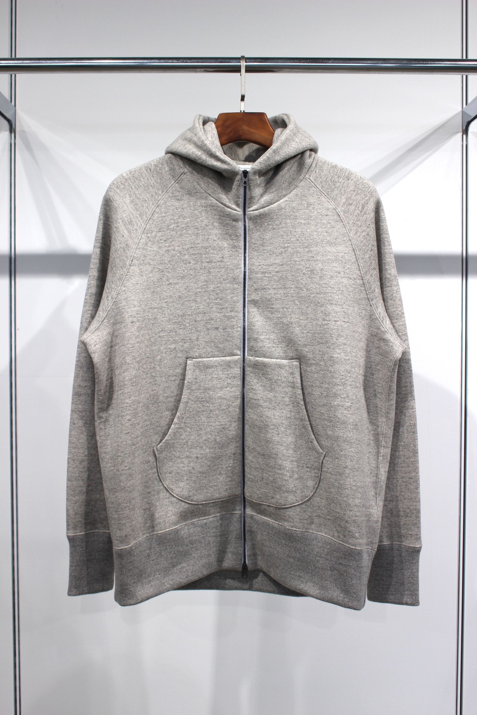 CURLY - RAFFY ZIP PARKA/LT.GRAY | NapsNote