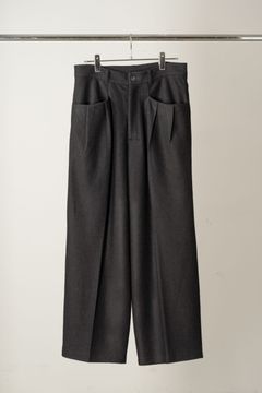 WOOL CUT WIDE TUCK SLACKS | BLACK | スラックス