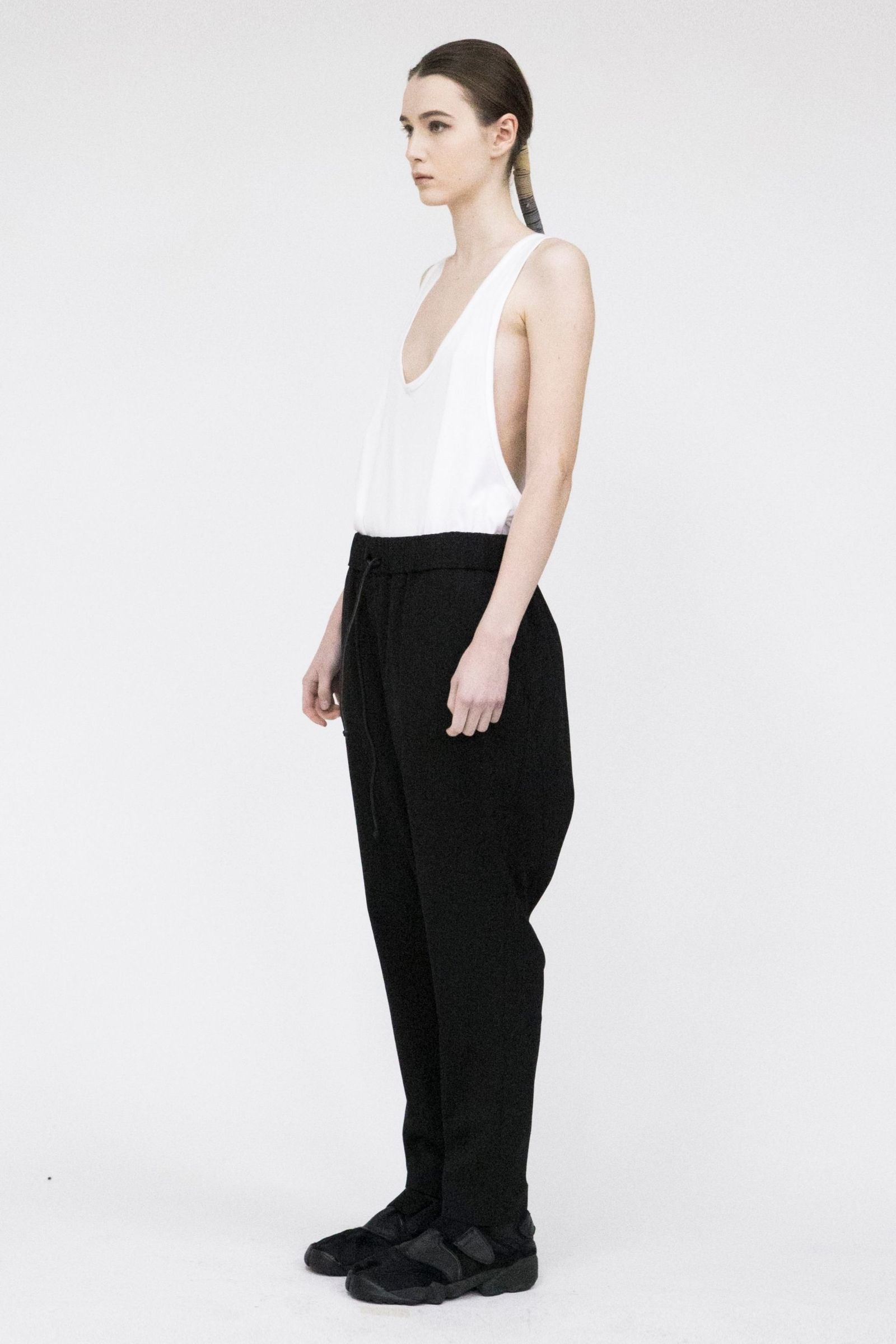 Clear Twill Tapered Pants/テーパードイージーパンツ
