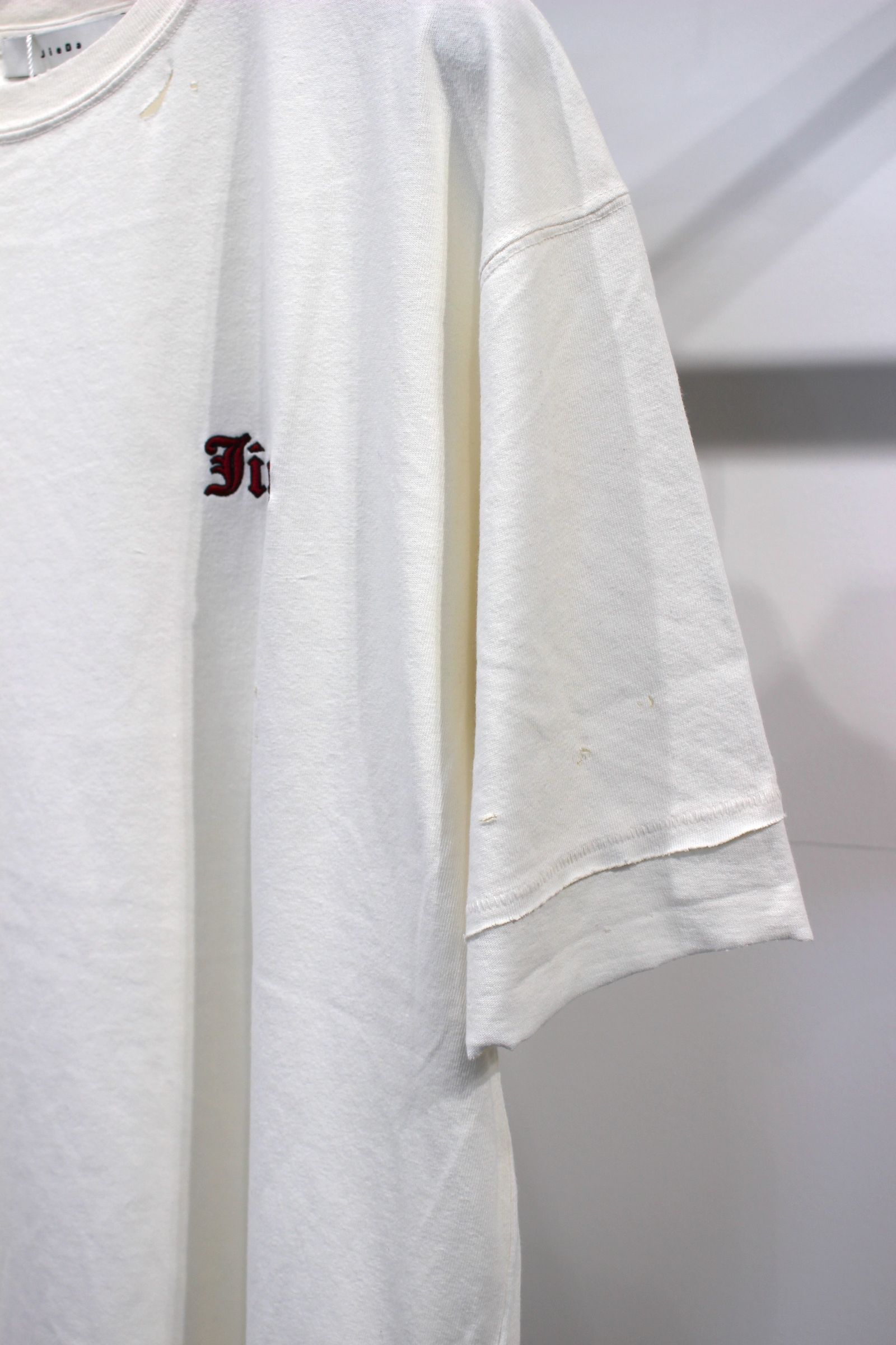 DAMAGE GOTHIC PIGMENT TEE | IVORY | Tシャツ