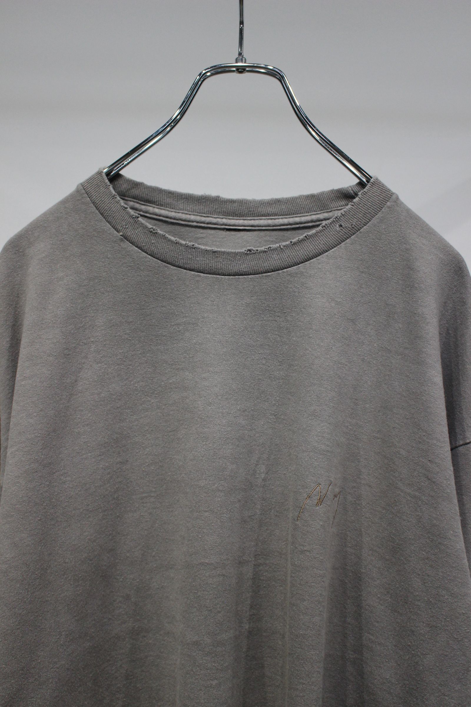EMBROIDERY DYED LS T-SHIRT 2 | GRAY | カットソー