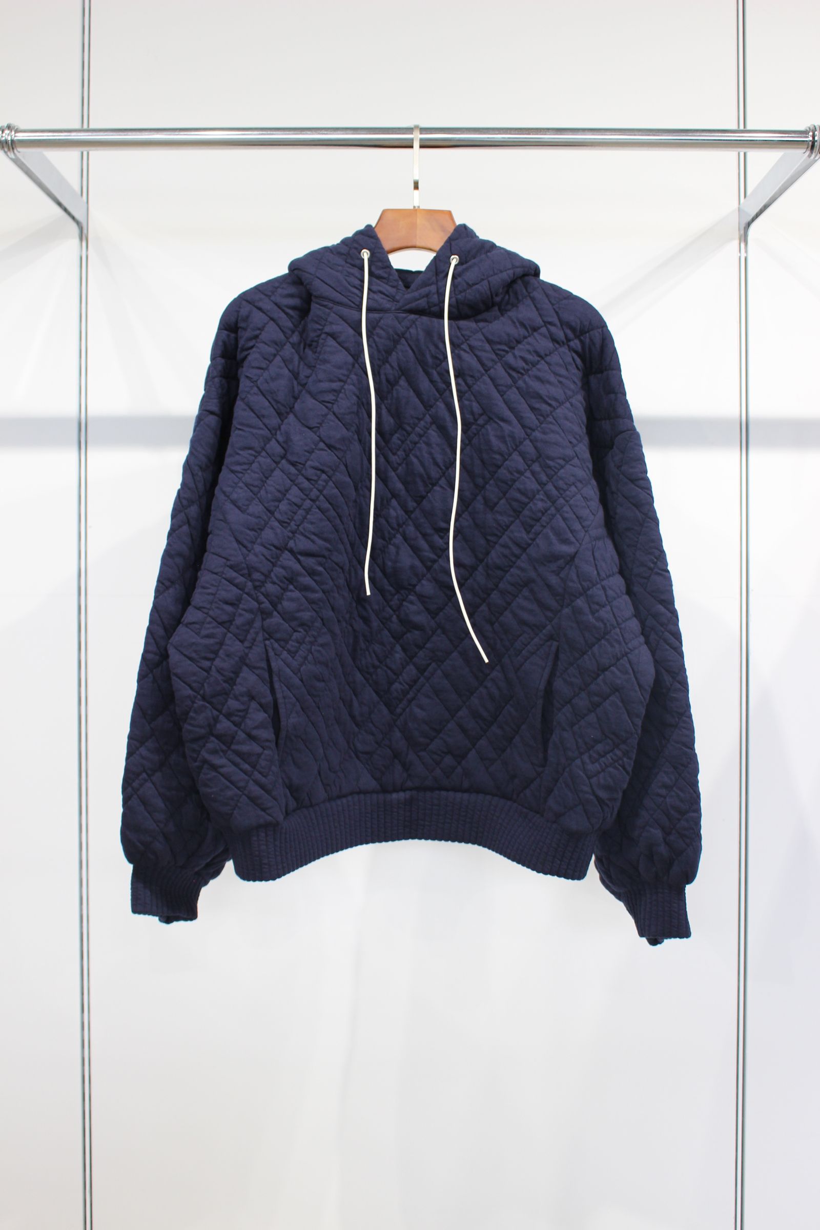 my beautiful landlet - [ラスト1点] QUILTED JACQUARD PULLOVER HOODIE | BLACK |  パーカー | NapsNote