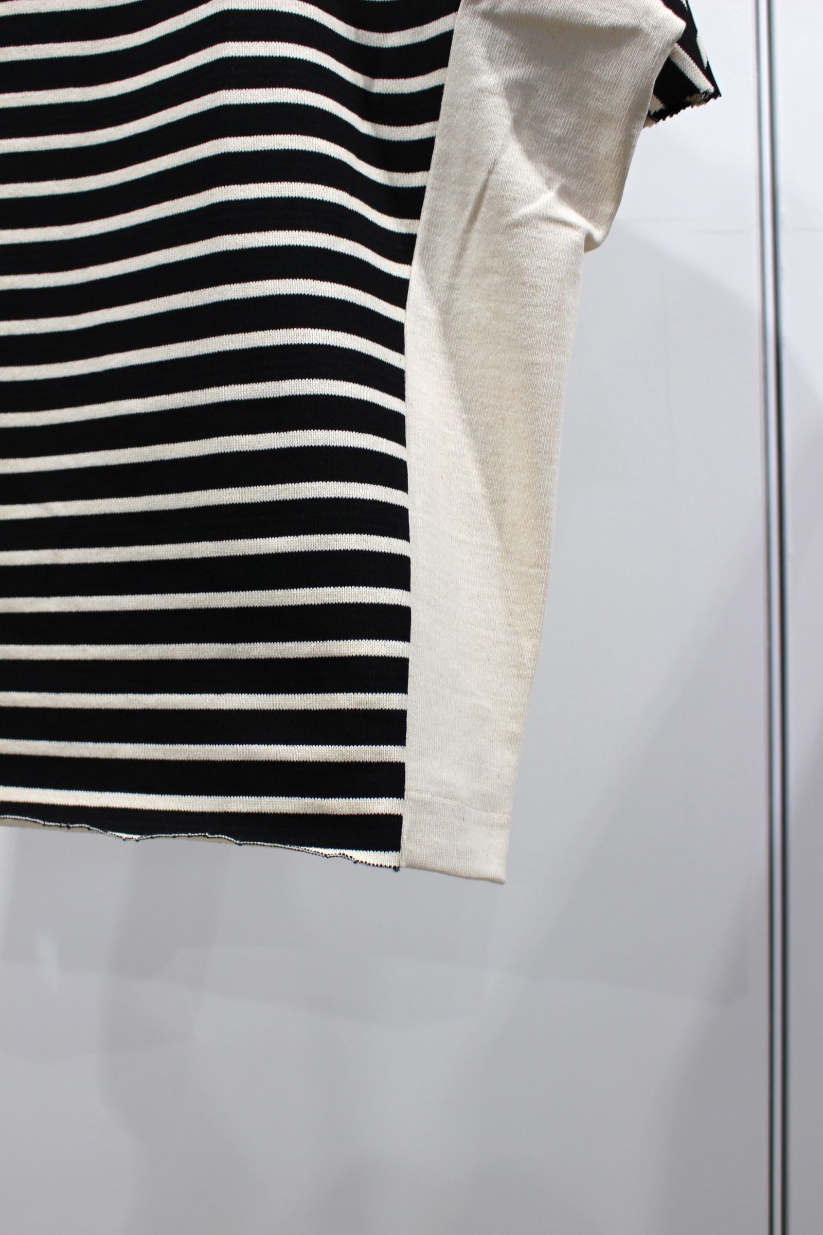 BASQUE BORDER S/S TEE/BLACK