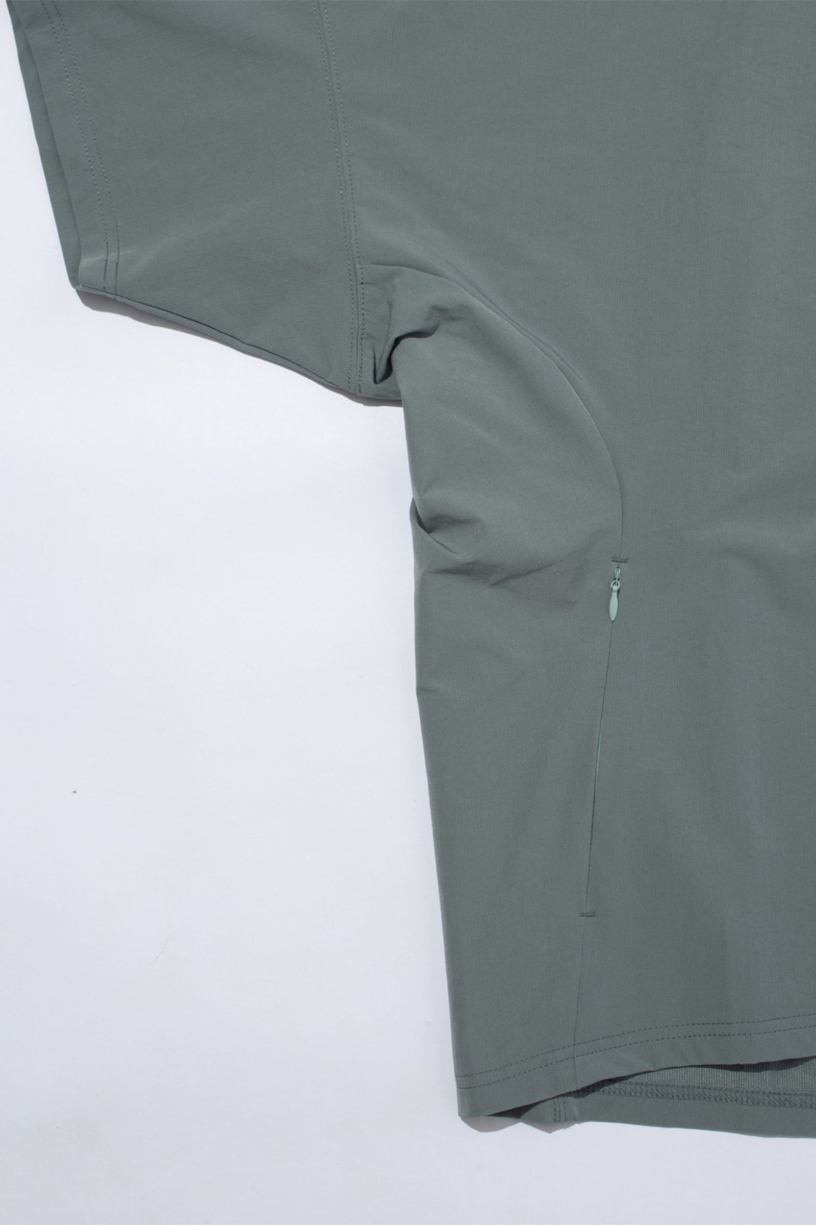 AMPHIBIOUS T-SHIRT | Blue | リラックスカットソー