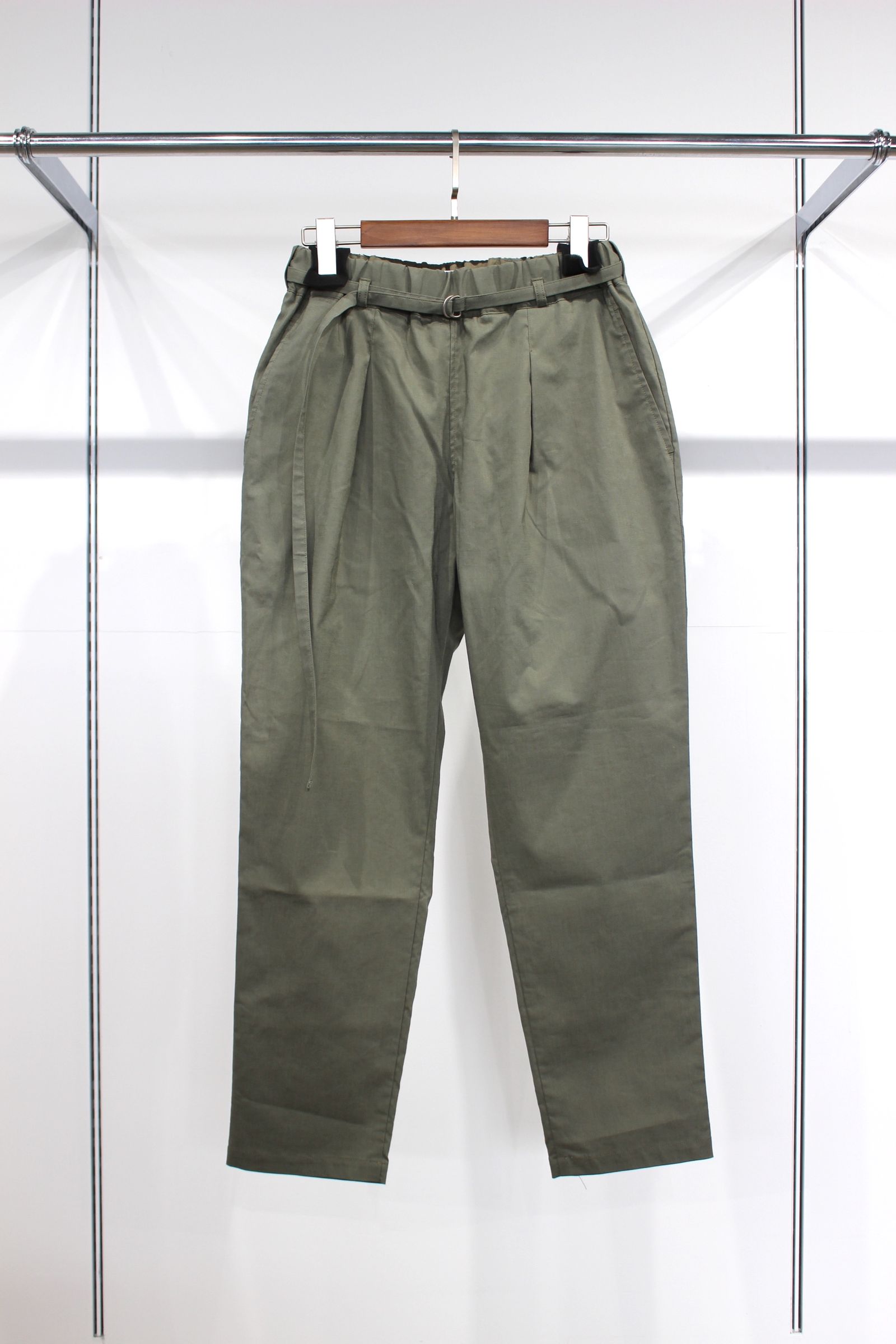 Nala pin tuck thermo pants ナラ パンツクロップドパンツ - XN