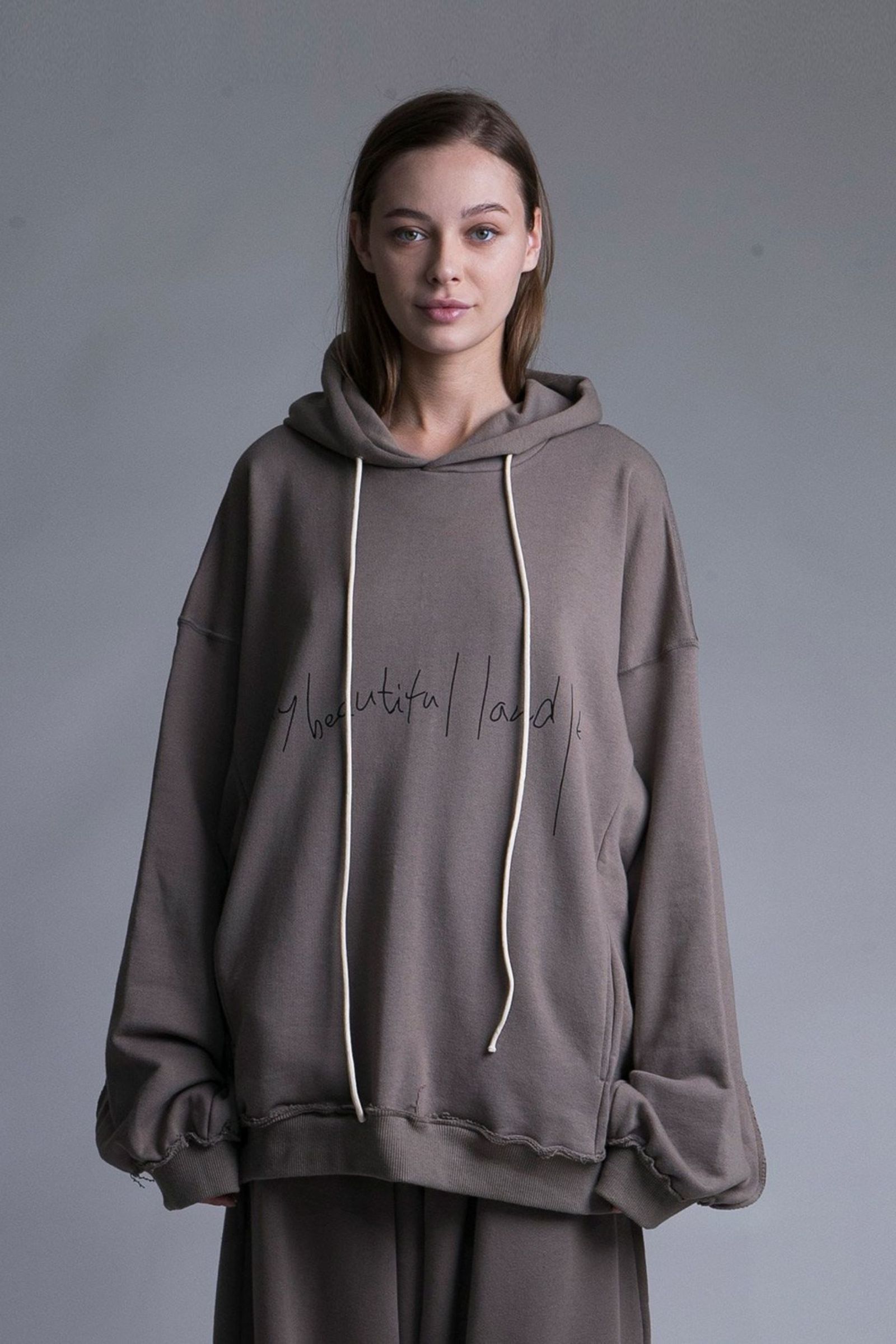 URAKE SWEAT HOODIE/MOCHA