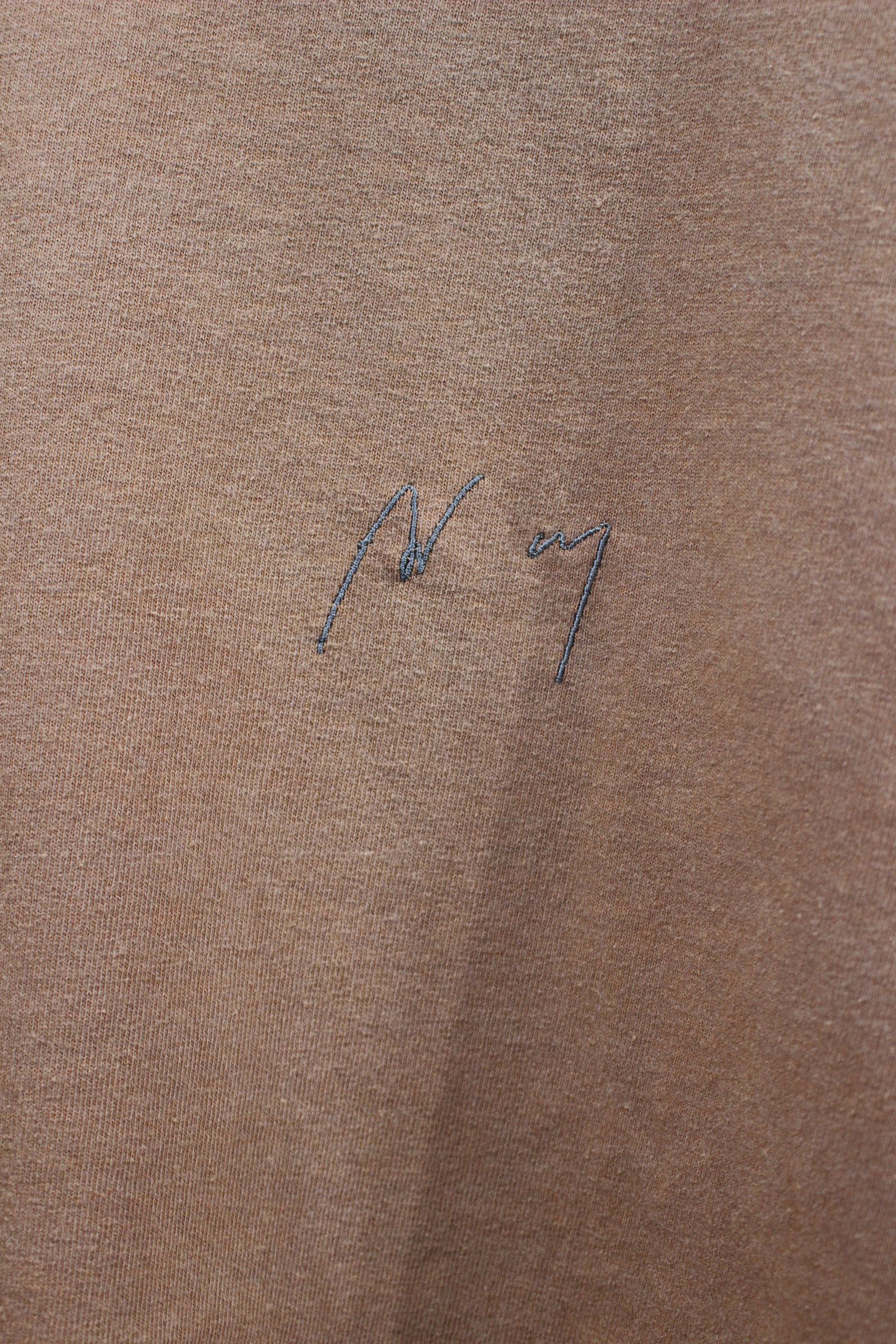 EMBROIDERY DYED LS T-SHIRT（刺繍） | TERRACOTTA | カットソー