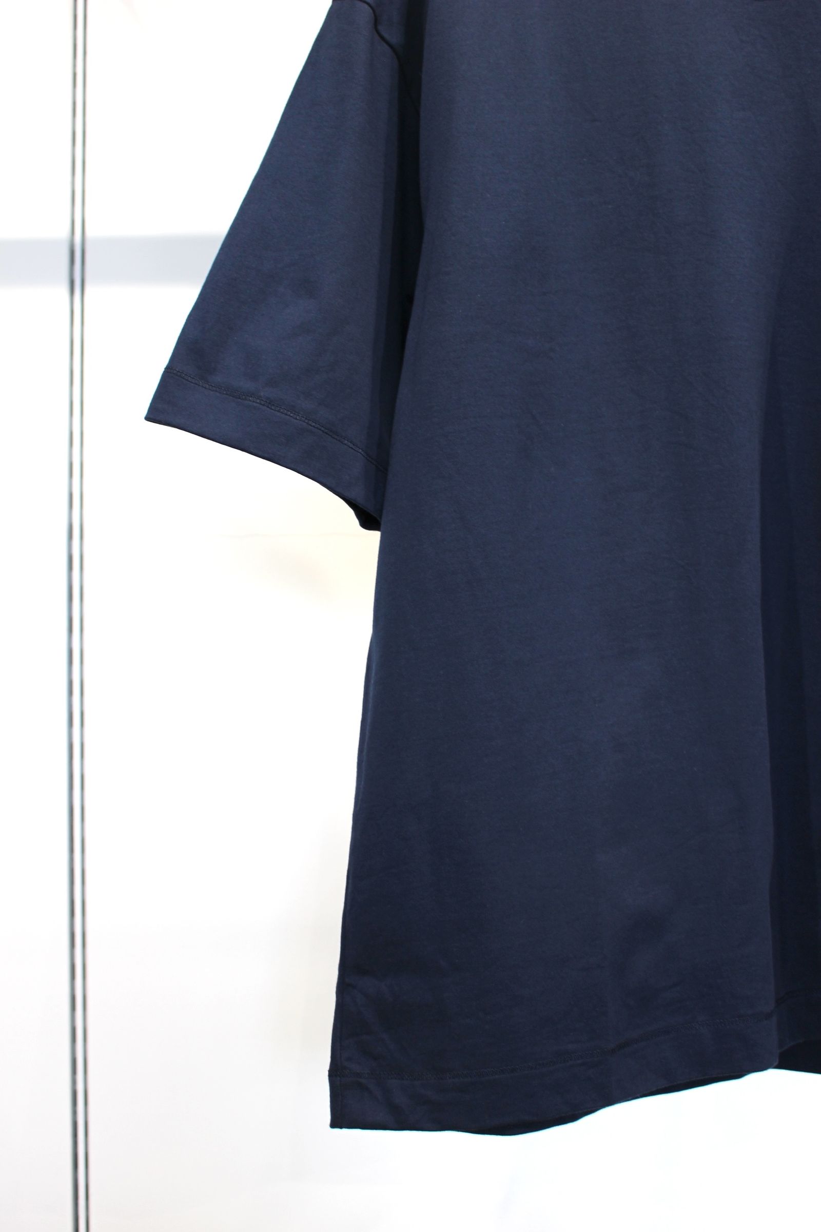 EMBROIDERY S/S TEE | NAVY | Tシャツ