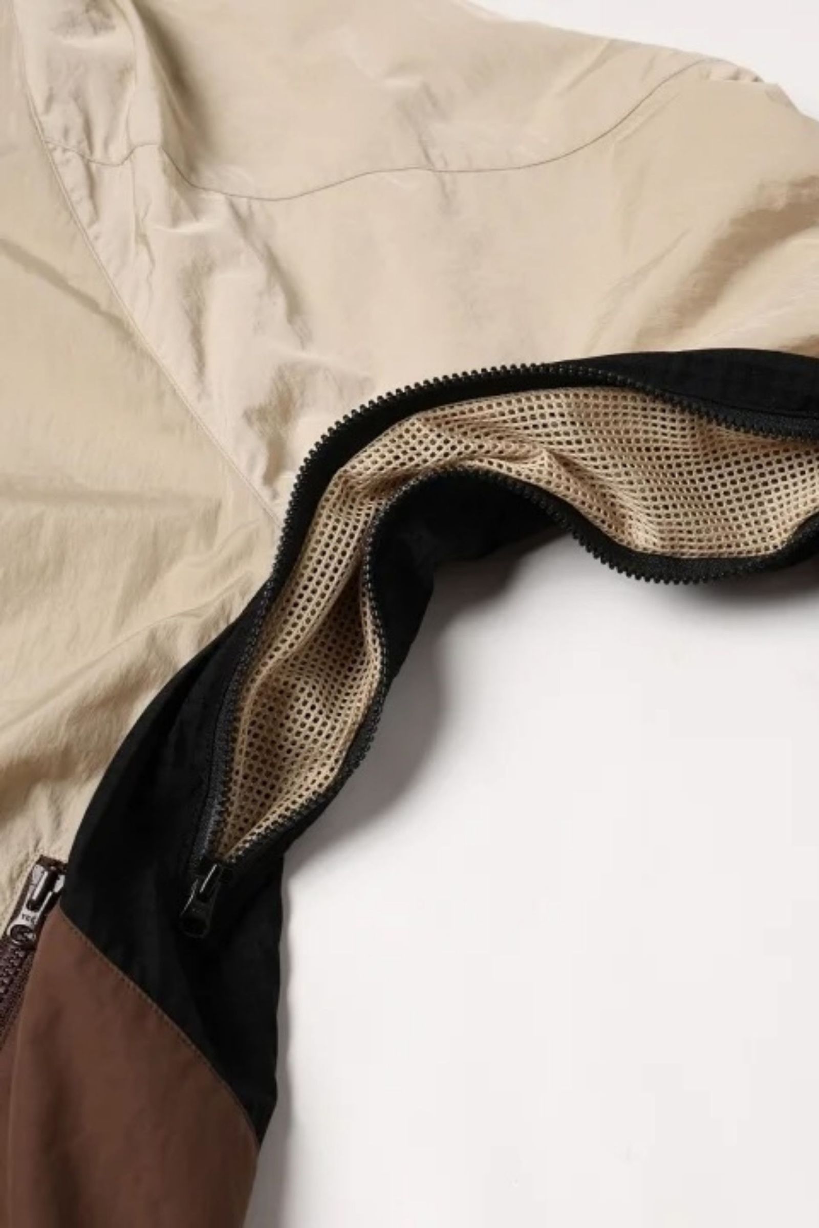 OL - SWITCHING TECH ZIP JACKET | BEIGE | ジャケット | NapsNote