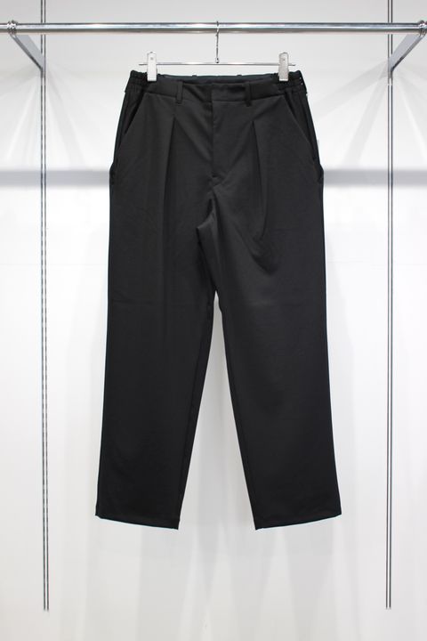 PONTE ROMA MIRROR POCKET PANTS | BLACK | テーパードパンツ