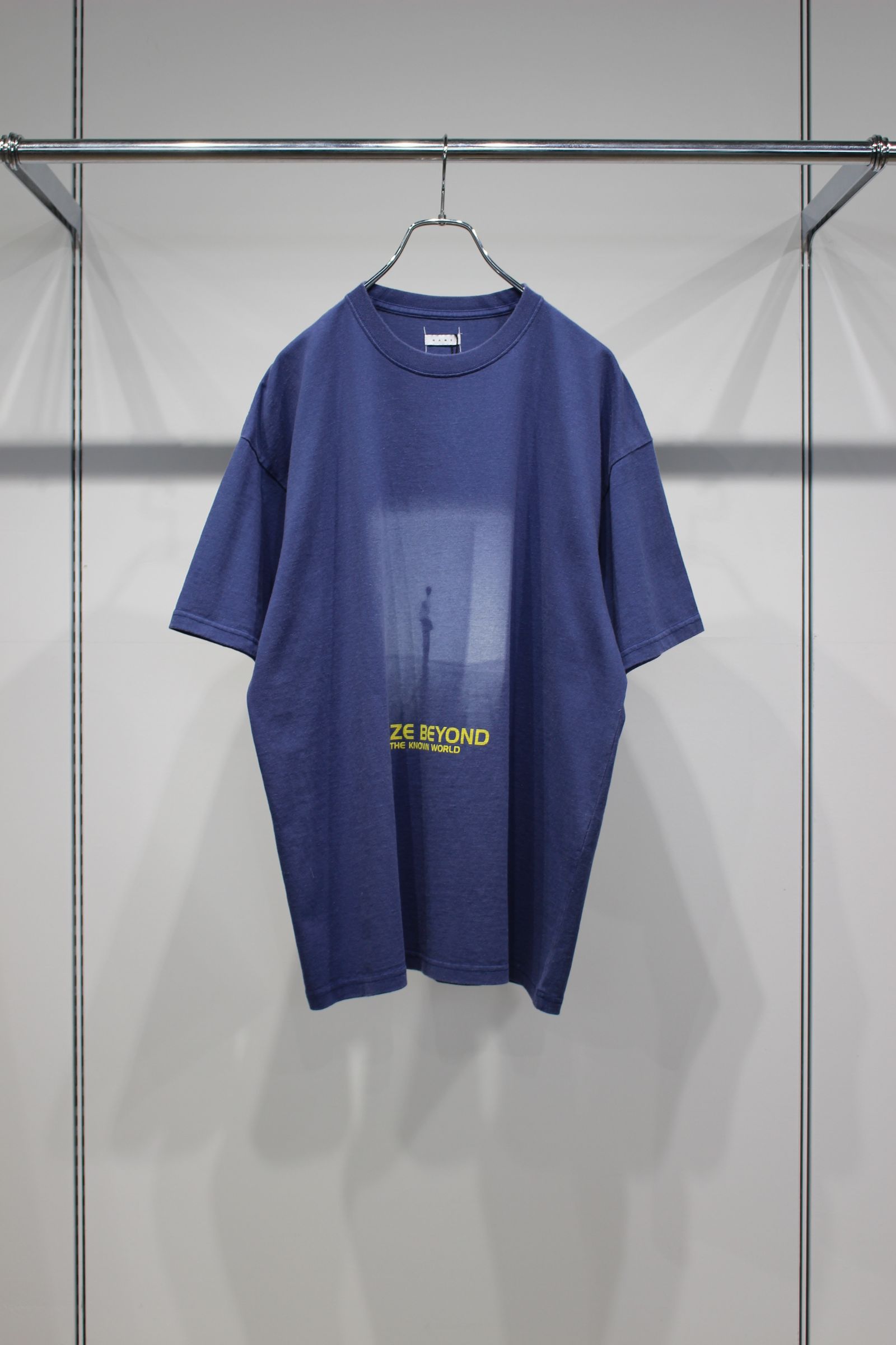 LOOSE FIT PRINT TEE : WE ARE ALL ALONE | BLUE | カットソー