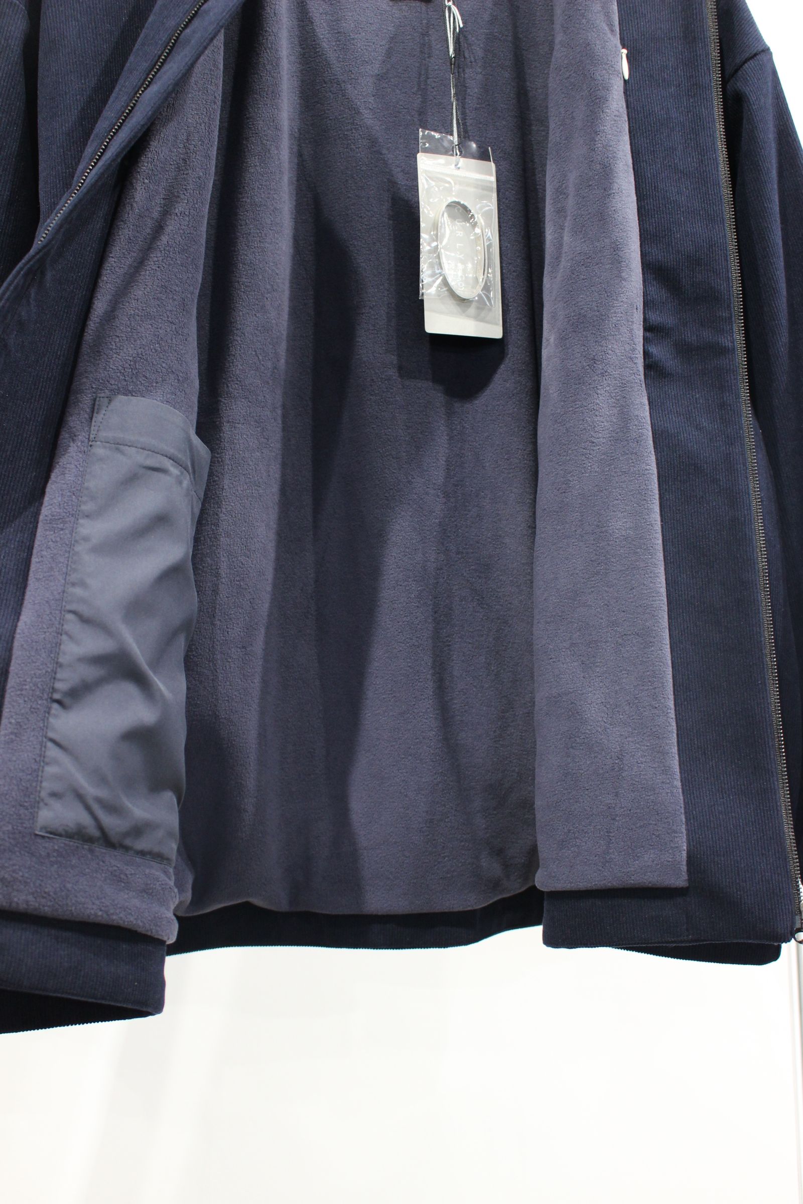 TRICOT CORDUROY COLLARLESS BLOUSON | NAVY | コーデュロイブルゾン