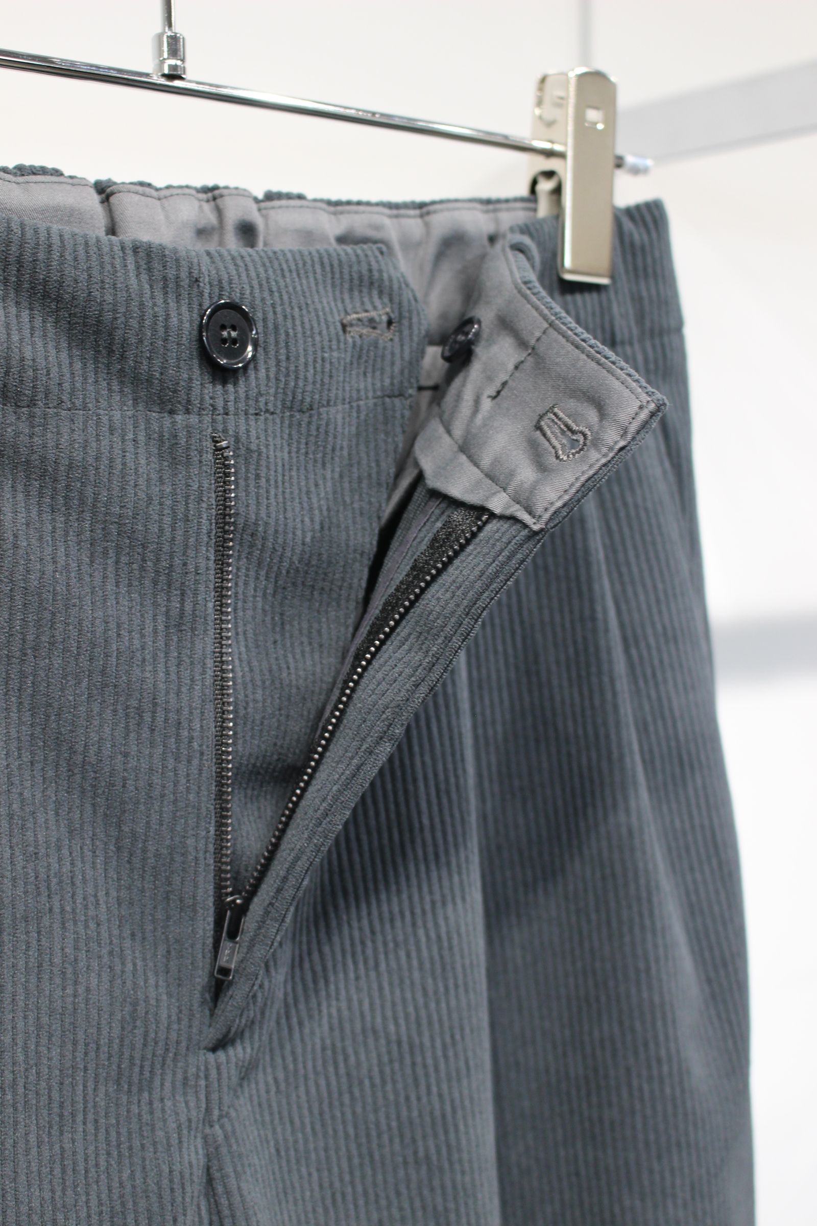 TRICOT CORDUROY PANTS | CADET BLUE | コーデュロイパンツ