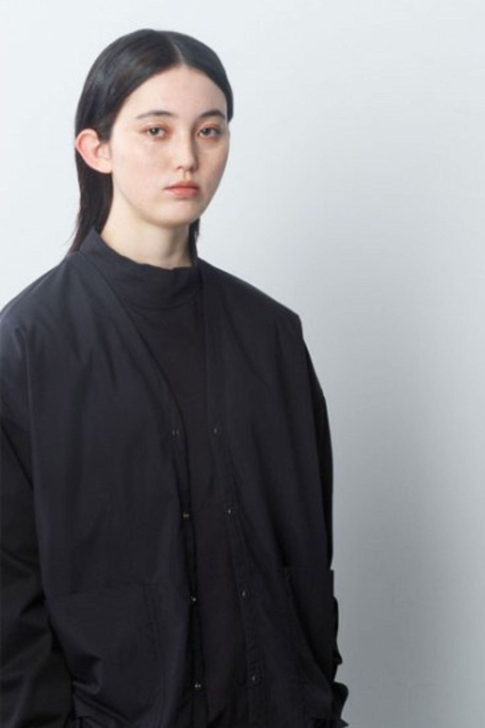 CASHMERE BLENDED MOCK NECK L/S TEE/BLACK