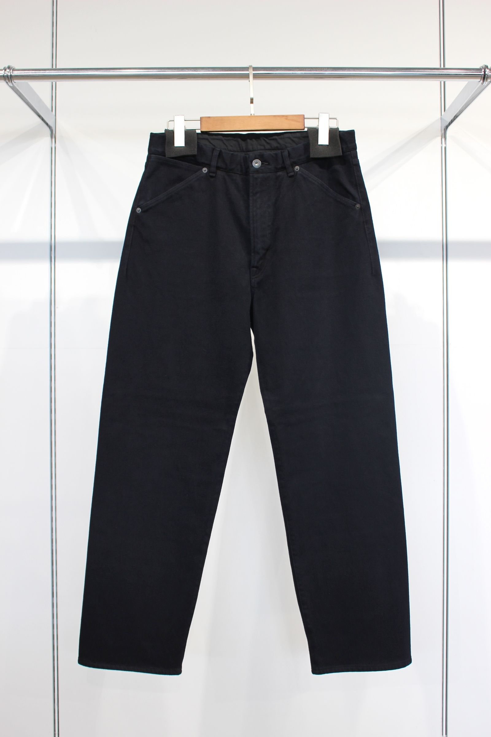 DENIM 5-POCKET PANTS REGULAR -overdyed- | BLACK | ニットデニム