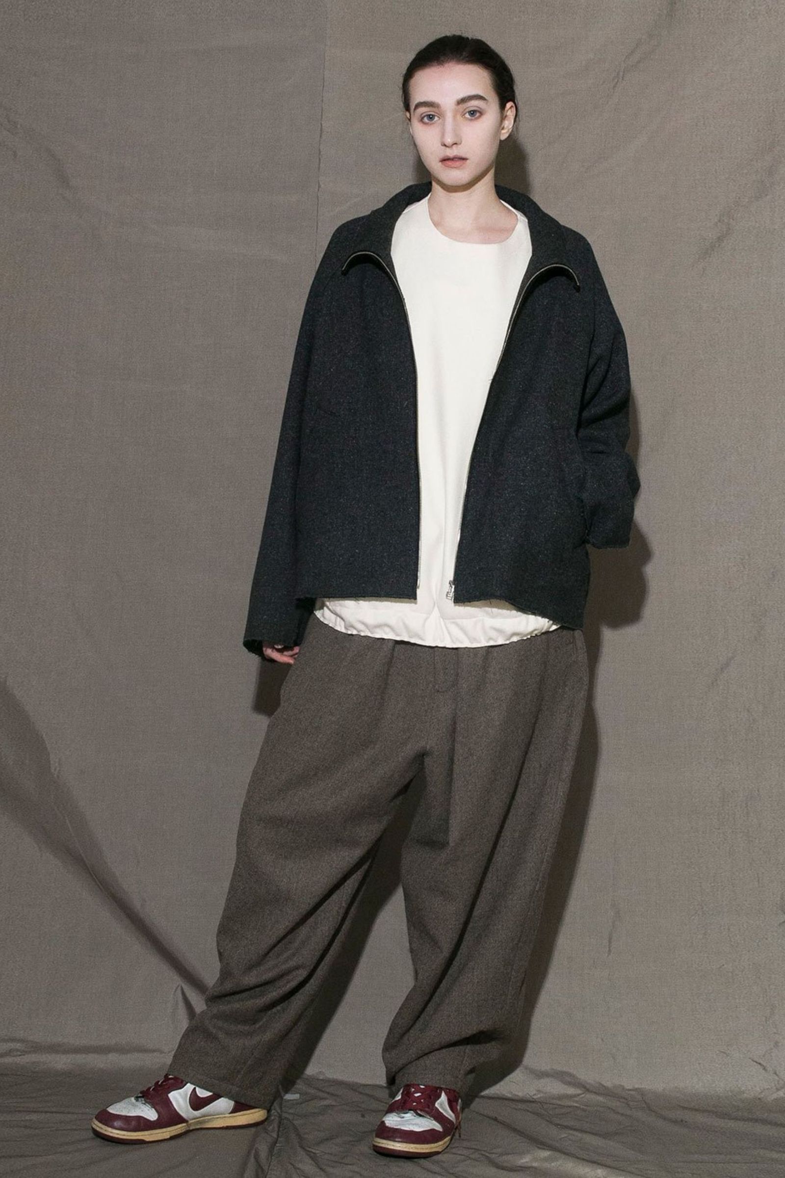 GEELONG LAMBS WOOL ZIP BLOUSON/BLACK