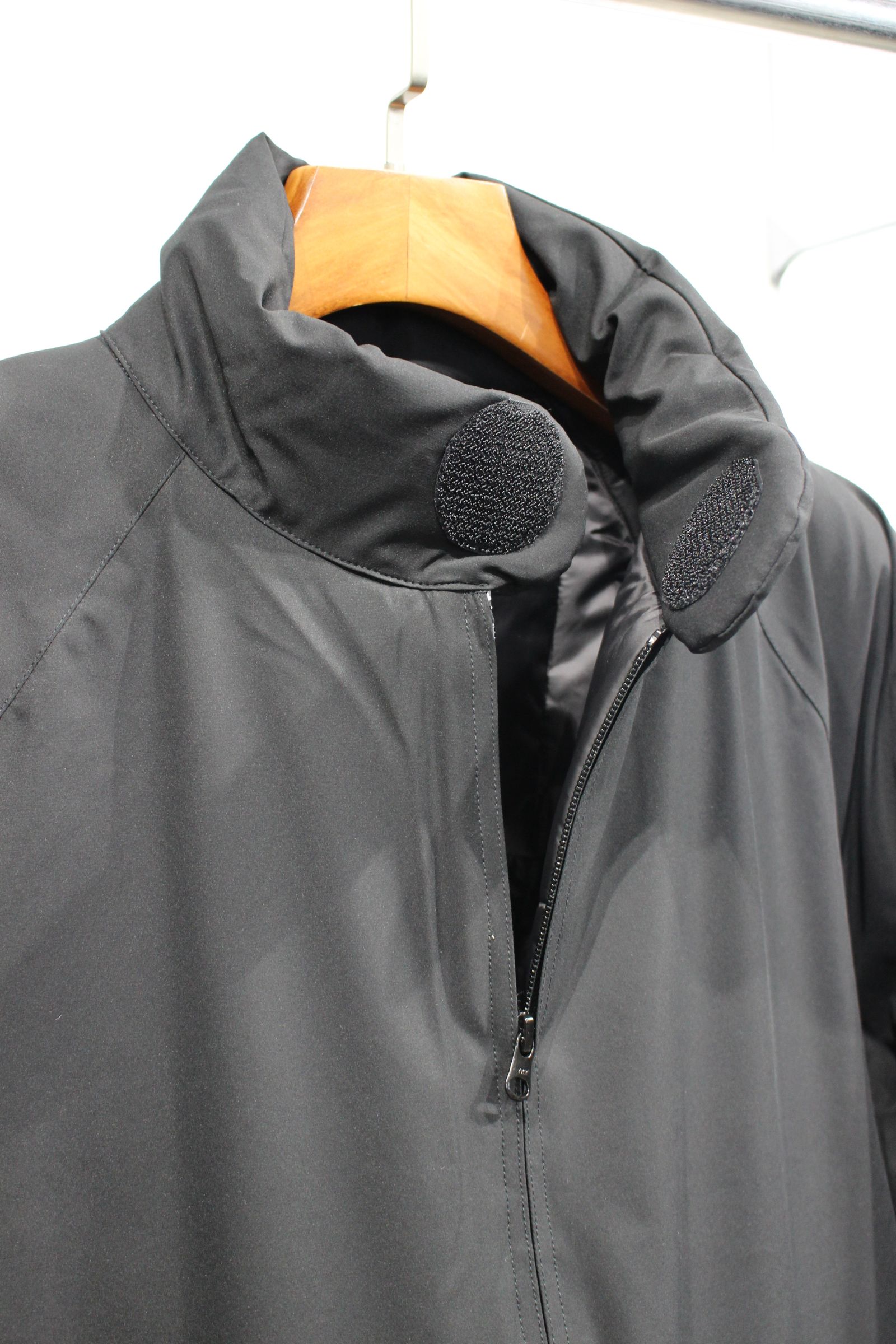 HYPER BIG HI-LOFT WATER PROOF INSULATED JACKET/BLACK