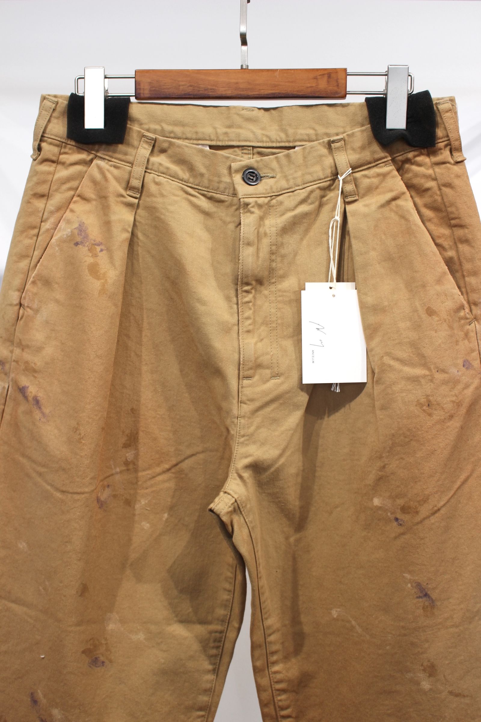ANCELLM - PAINT CHINO TROUSERS | BEIGE | チノ | NapsNote