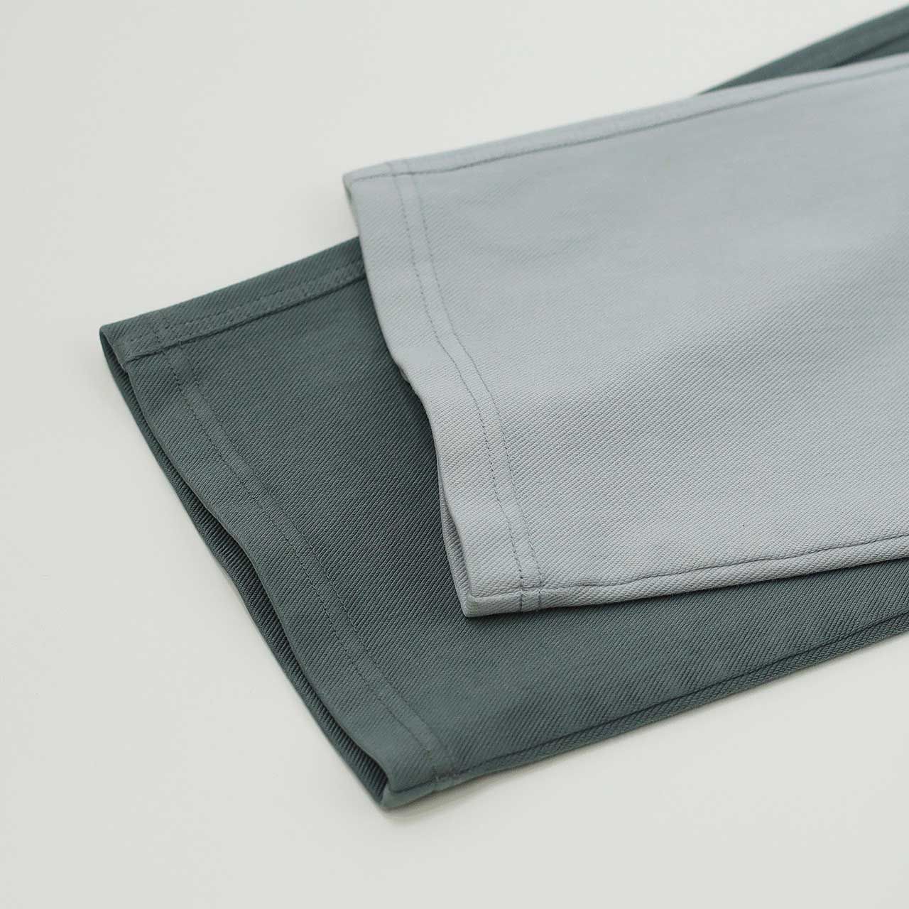 KNIT DENIM 1 TUCK EZ TAPERED SLACKS | STEEL GRAY | ニットデニム