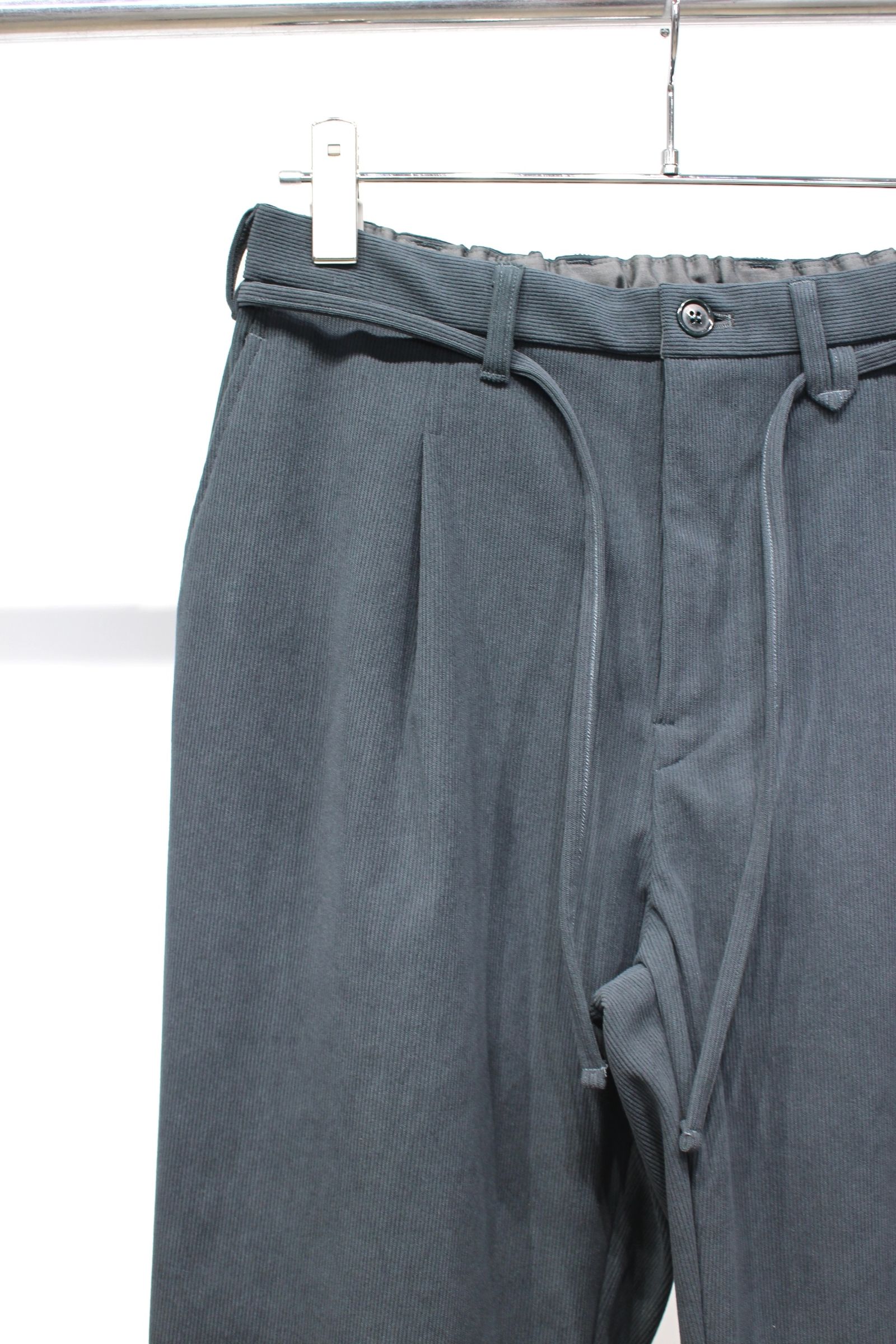 TRICOT CORDUROY PANTS | CADET BLUE | ポリエステルコーデュロイ