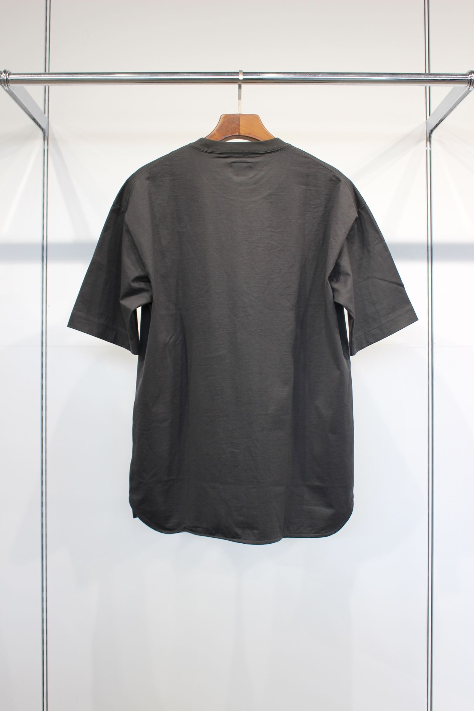 BIO TEE CREW-NECK (S/S) | GRAPHITE | カットソー