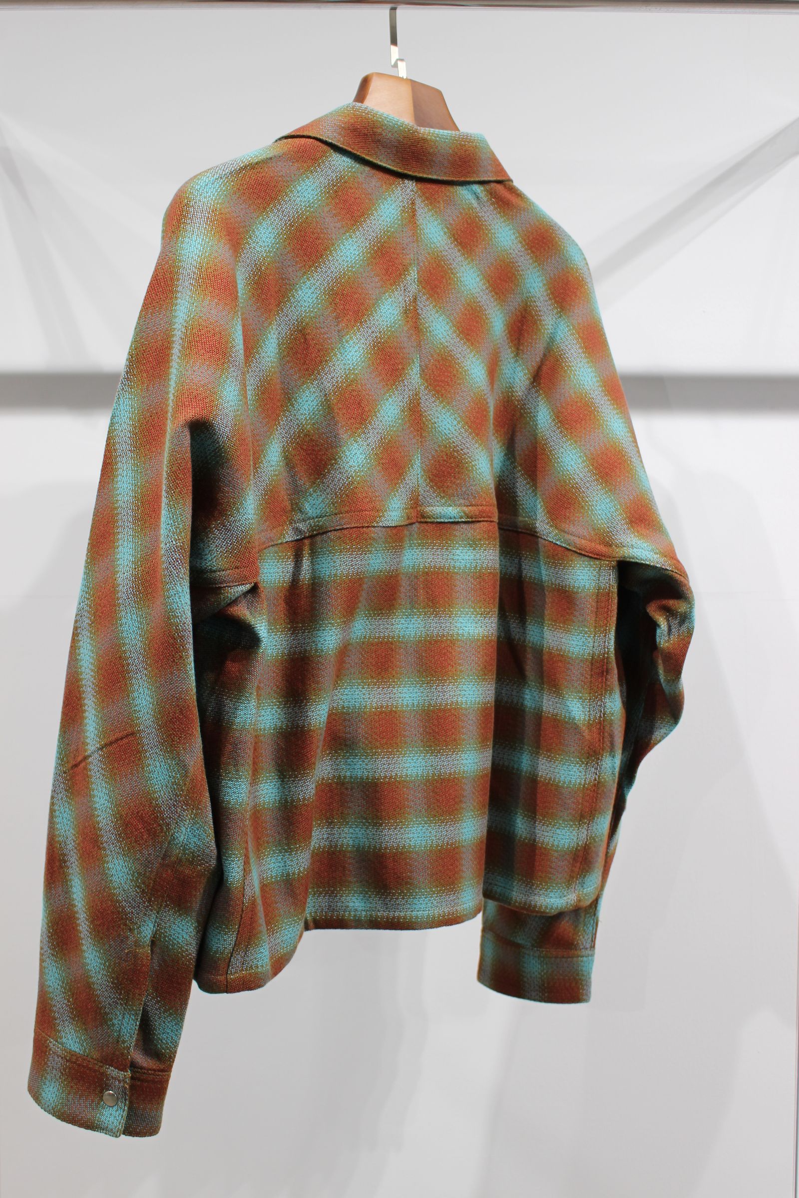 OMBRE SNAP BUTTON SHIRT/OMBRE