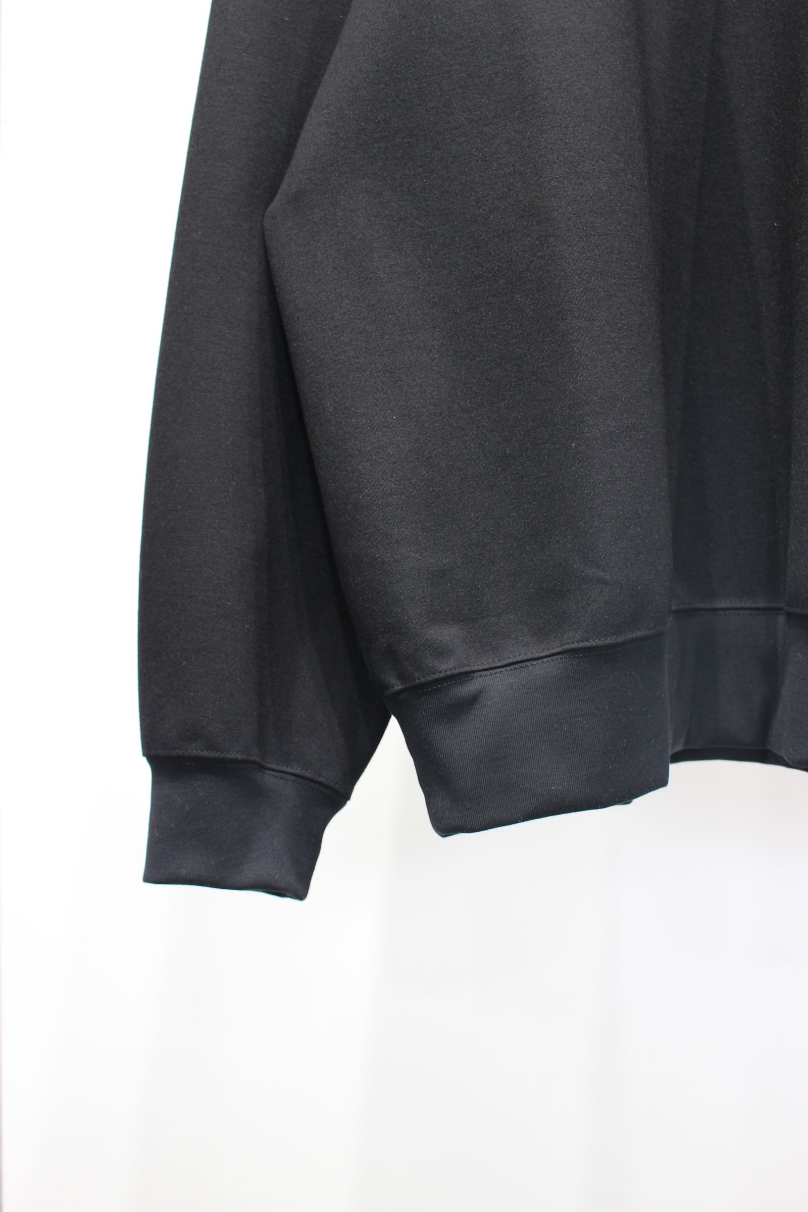 SILKY CREW NECK PULLOVER | BLACK | プルオーバー