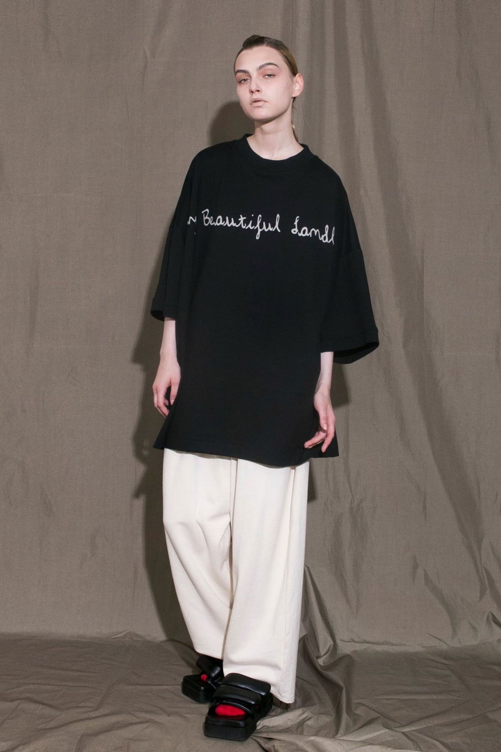 SUAI-SUAI JERSEY LOGO T-SHIRT/ビッグプリントTEE
