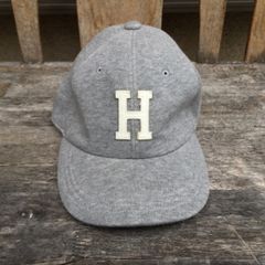 HRR(H.R.REMAKE/エイチアールリメイク)スウェット”H”キャップ グレー×ホワイト