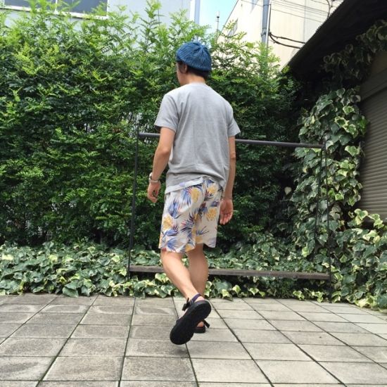 DUKE KAHANAMOKU(デューク・カハナモク)“PINEAPPLE DELIGHT"イージーショートパンツ ホワイト
