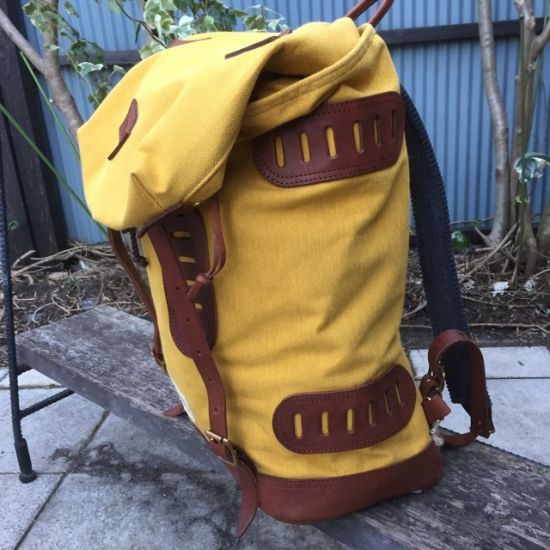 VASCO equipment / コットンナイロン×レザー オールドバックパック イエロー