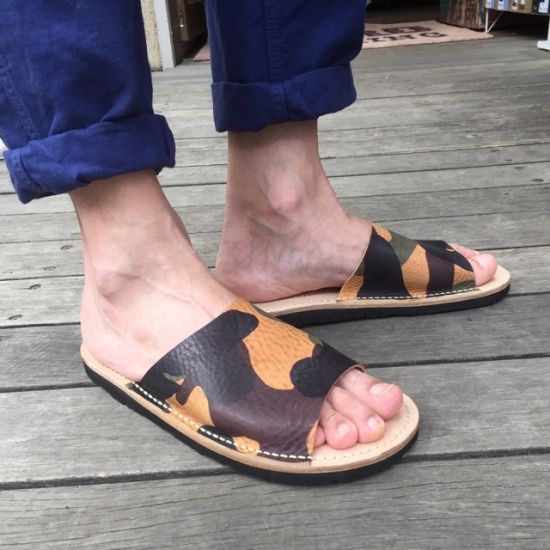 GURANISUTA (グラニスタ) カモフラレザーサンダル