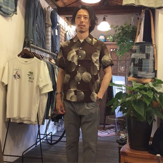 DUKE KAHANAMOKU Special Edition(デューク・カハナモク) - アロハシャツ / DUKE’S SHELL ブラウン(138)