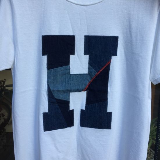 H.R.REMAKE / ランダムHパッチワークレッドラインTシャツ ホワイト