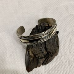 Bruce Morgan(ブルース・モーガン)14K+シルバー スタンプバングル サンバースト